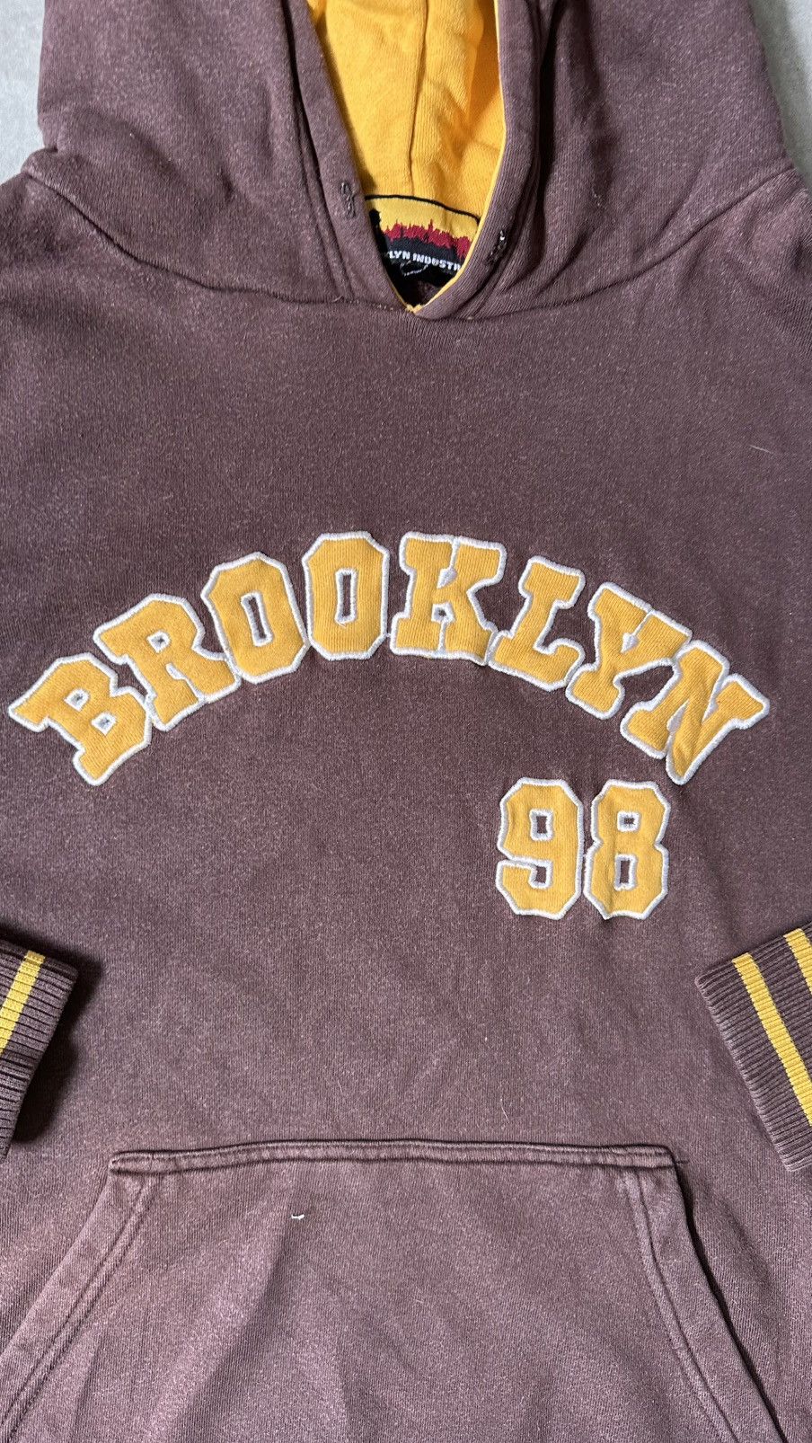Brooklyn Industries VINTAGE BROOKLYN INDUSTRIES SPELLOUT HOODIE Size US L / EU 52-54 / 3 - 2 Thumbnail