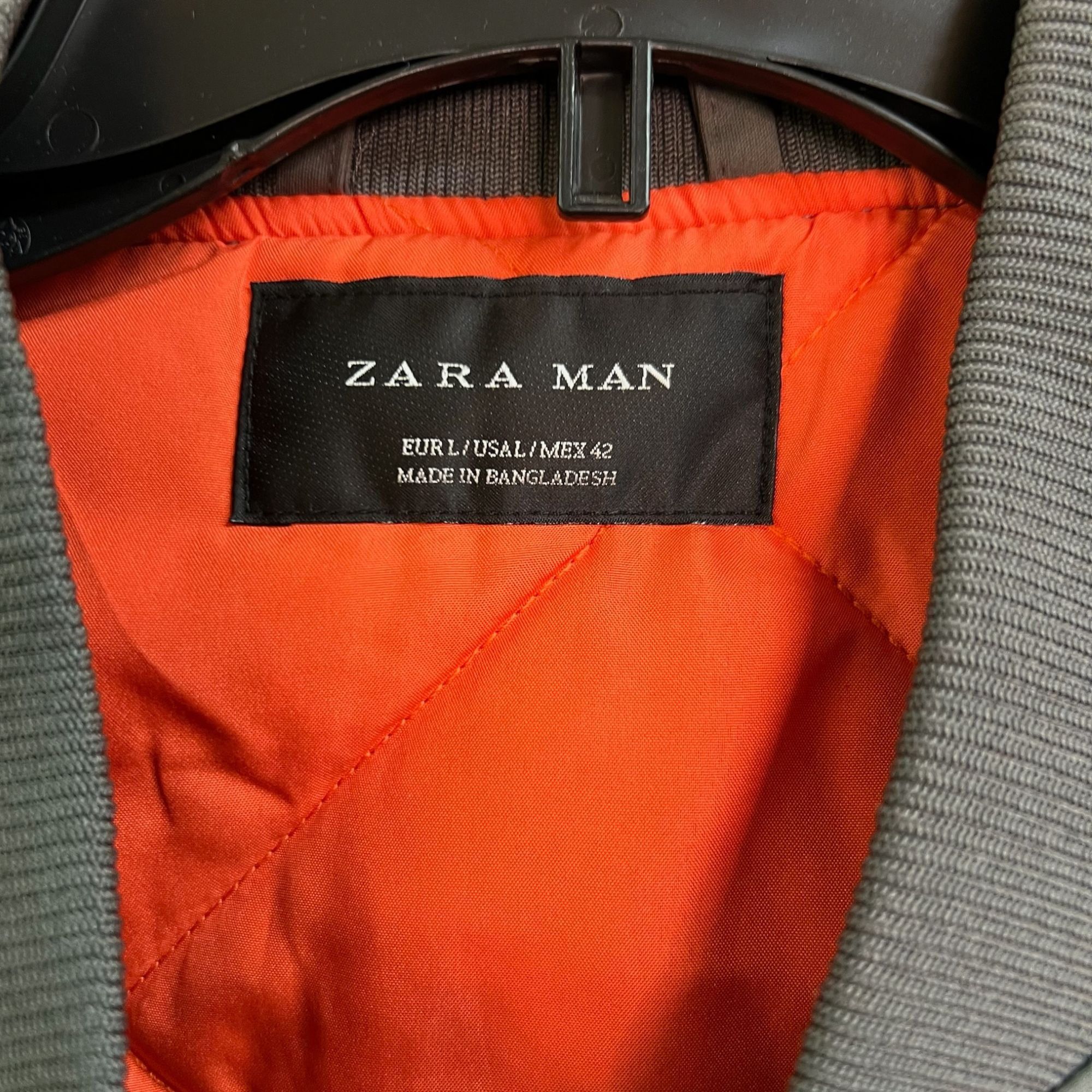 Zara ZARA Man Bomber Jacket Quilted Sleeves Gray W/Orange Lining Size US L / EU 52-54 / 3 - 8 Thumbnail