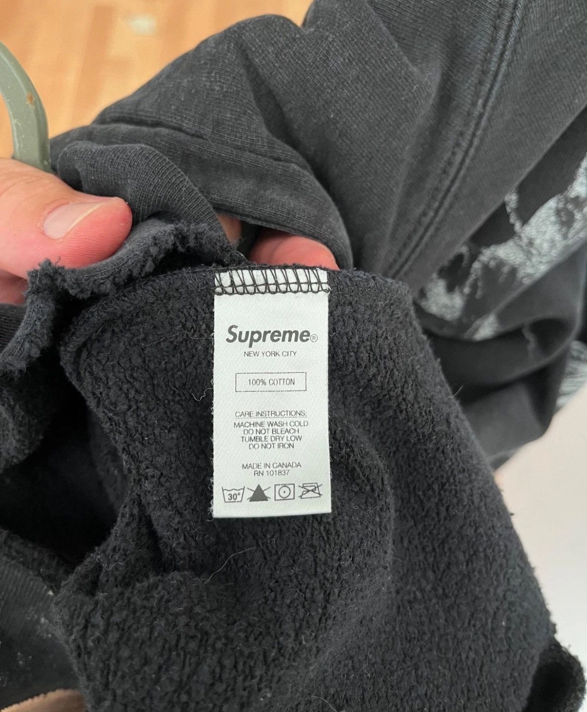 Supreme Supreme Hell Animals Dog All Over Print Distressed Hoodie XL Size US XL / EU 56 / 4 - 10 Thumbnail