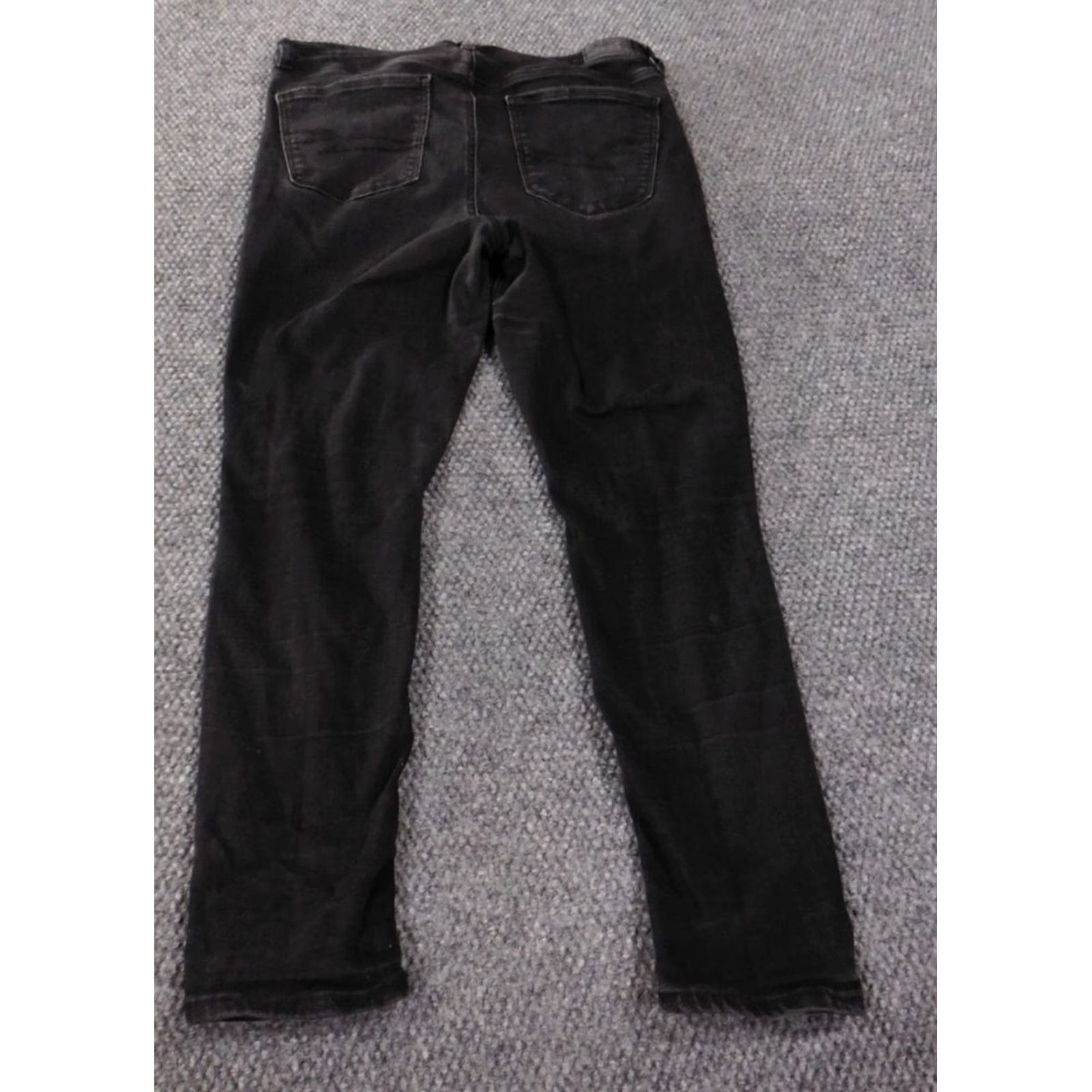 American Eagle Outfitters American Eagle Outfitters Jeans Womens Regular Size 12 Distressed Dark Blue Denim Jegging High Rise Mid Rise 28in Inseam Zipper Size 34" / US 12 / IT 48 - 7 Thumbnail