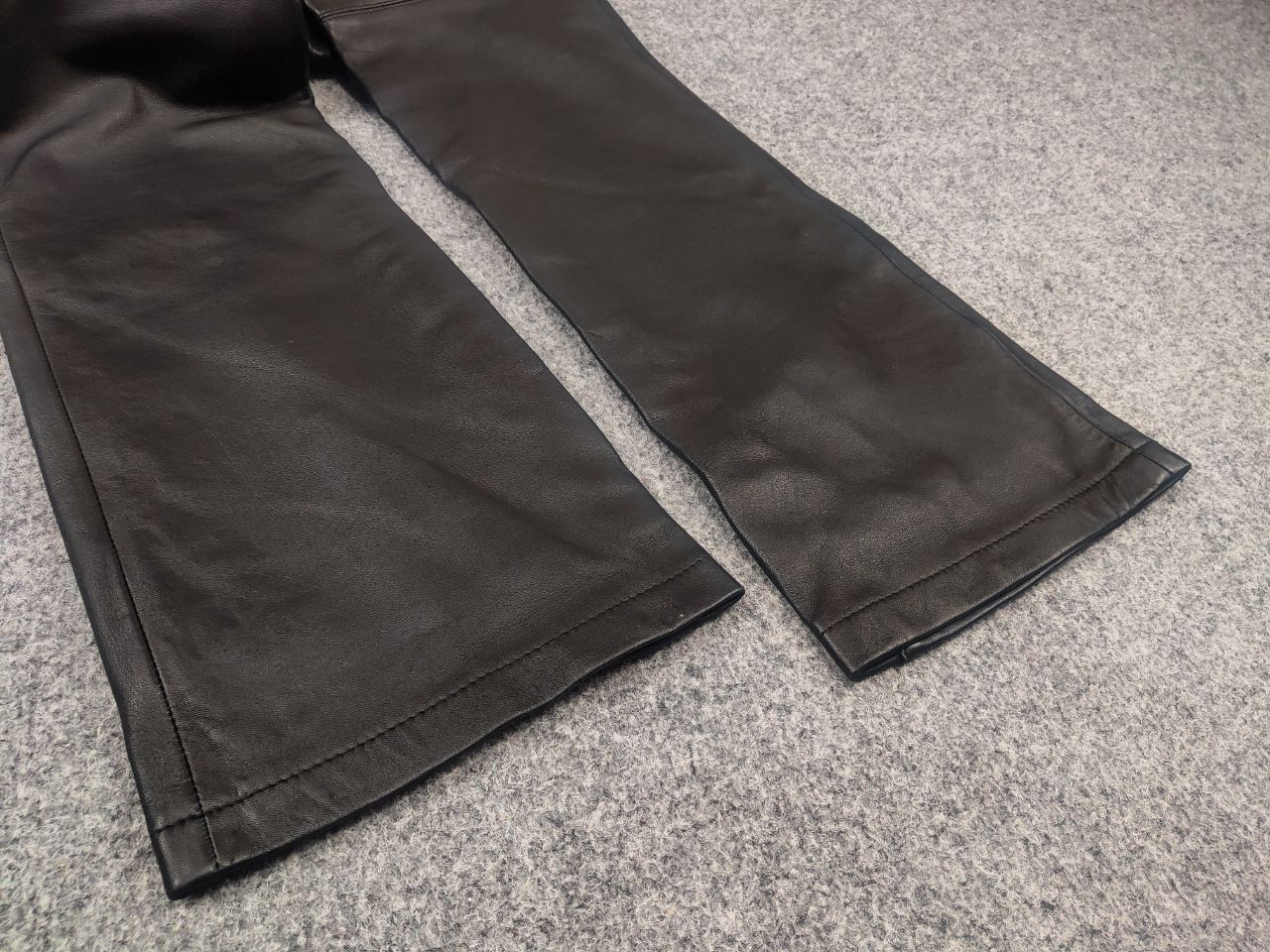 If Six Was Nine Vintage Hysteric Y2K Le Grand Bleu Bootcut Leather Pants Size 30" / US 8 / IT 44 - 10 Thumbnail