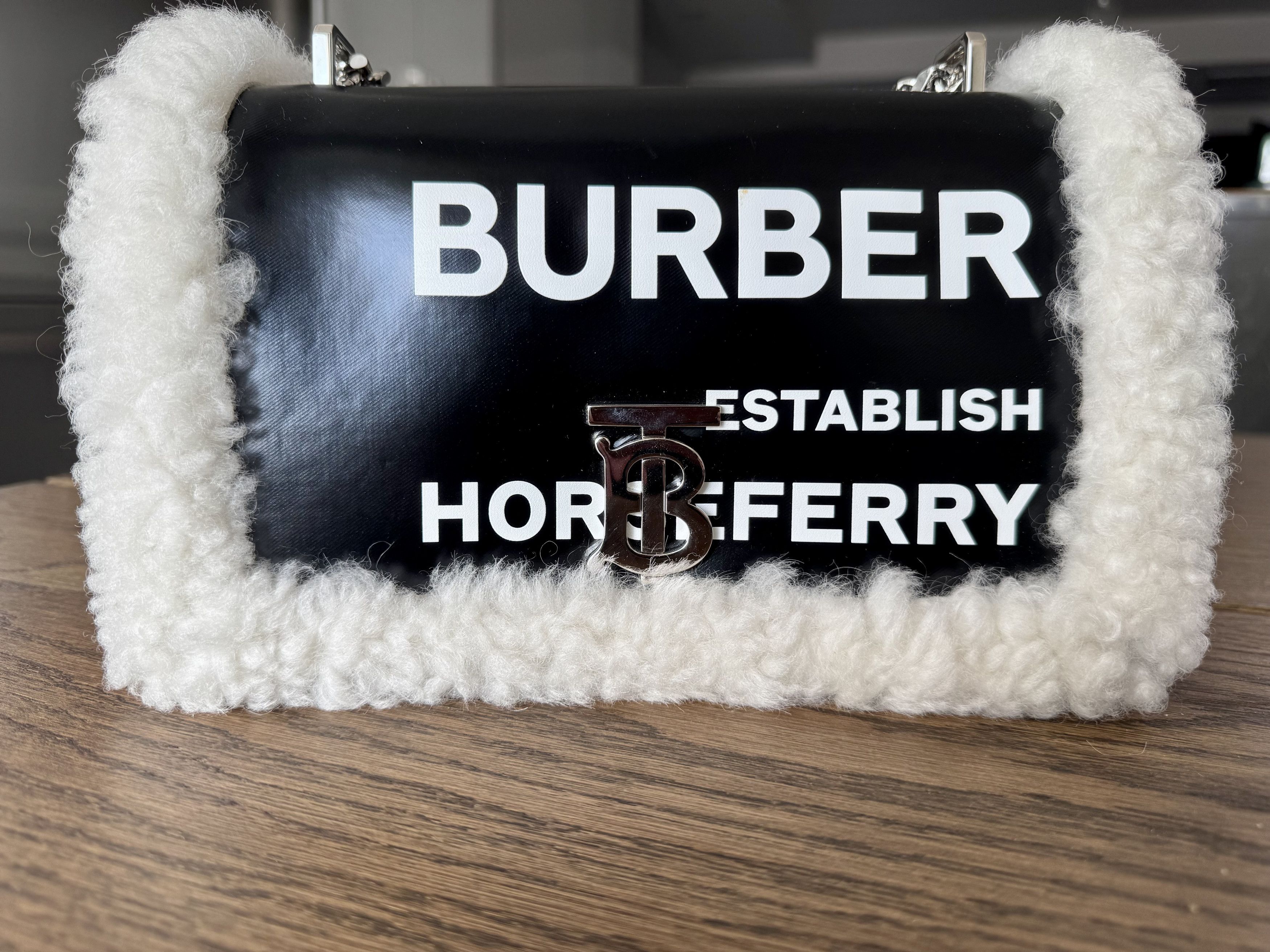 Burberry Burberry Black Shearling Horseferry Lola Shoulder Bag Small Size ONE SIZE - 2 Thumbnail