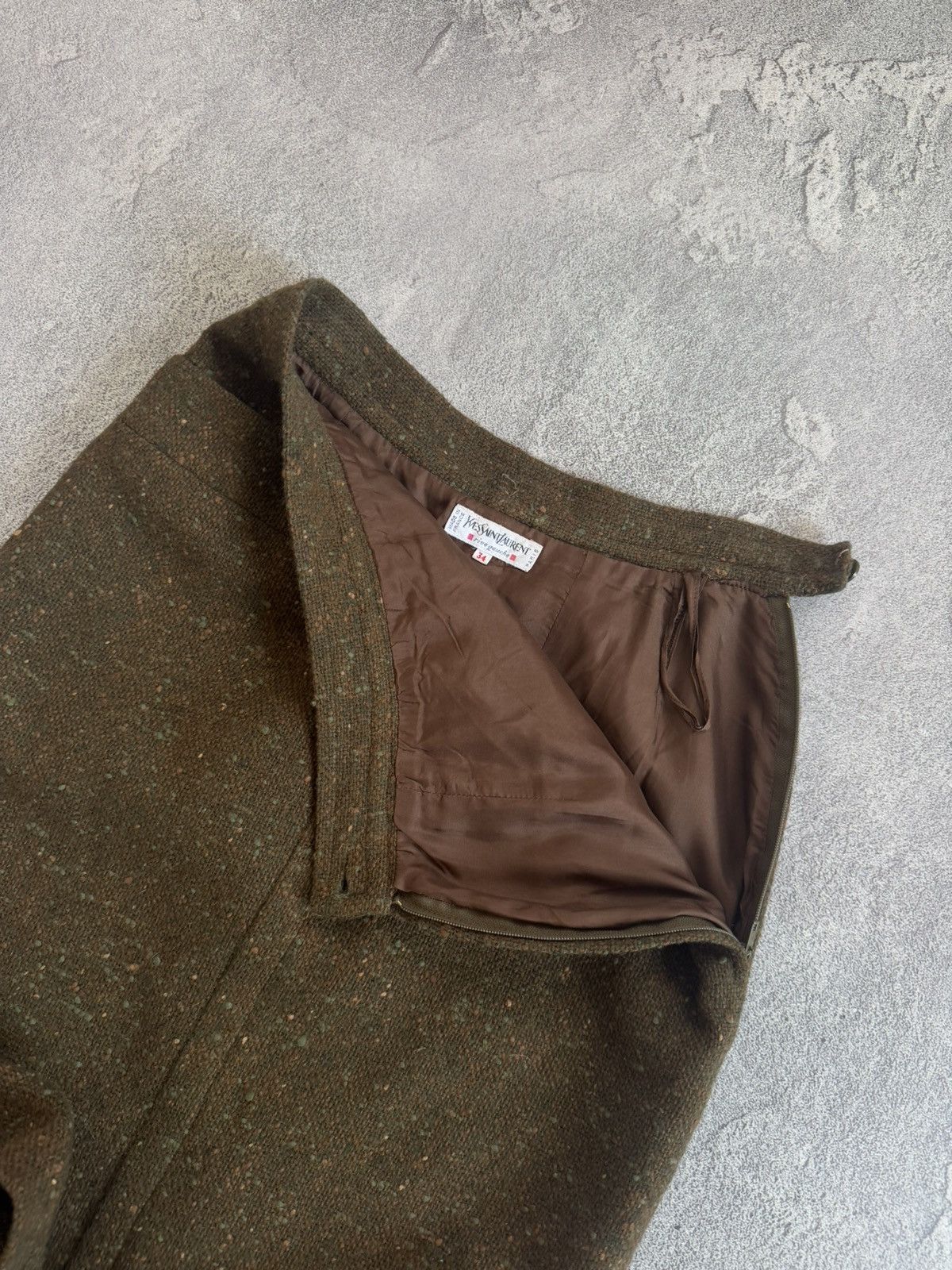 Vintage × Yves Saint Laurent Yves Saint Laurent 34size wool vintage tweed skirt pencil Size 24" / US 00 / IT 34 - 2 Thumbnail