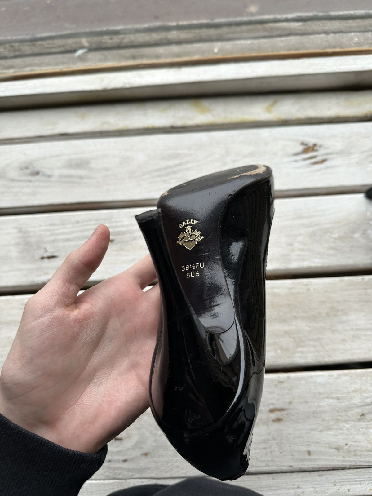 Bally LUXURY 🚨 BALLY VNTG HEELS WOMEN BLACK GOLD LUXURY RARE Size US 8 / IT 38 - 4 Thumbnail