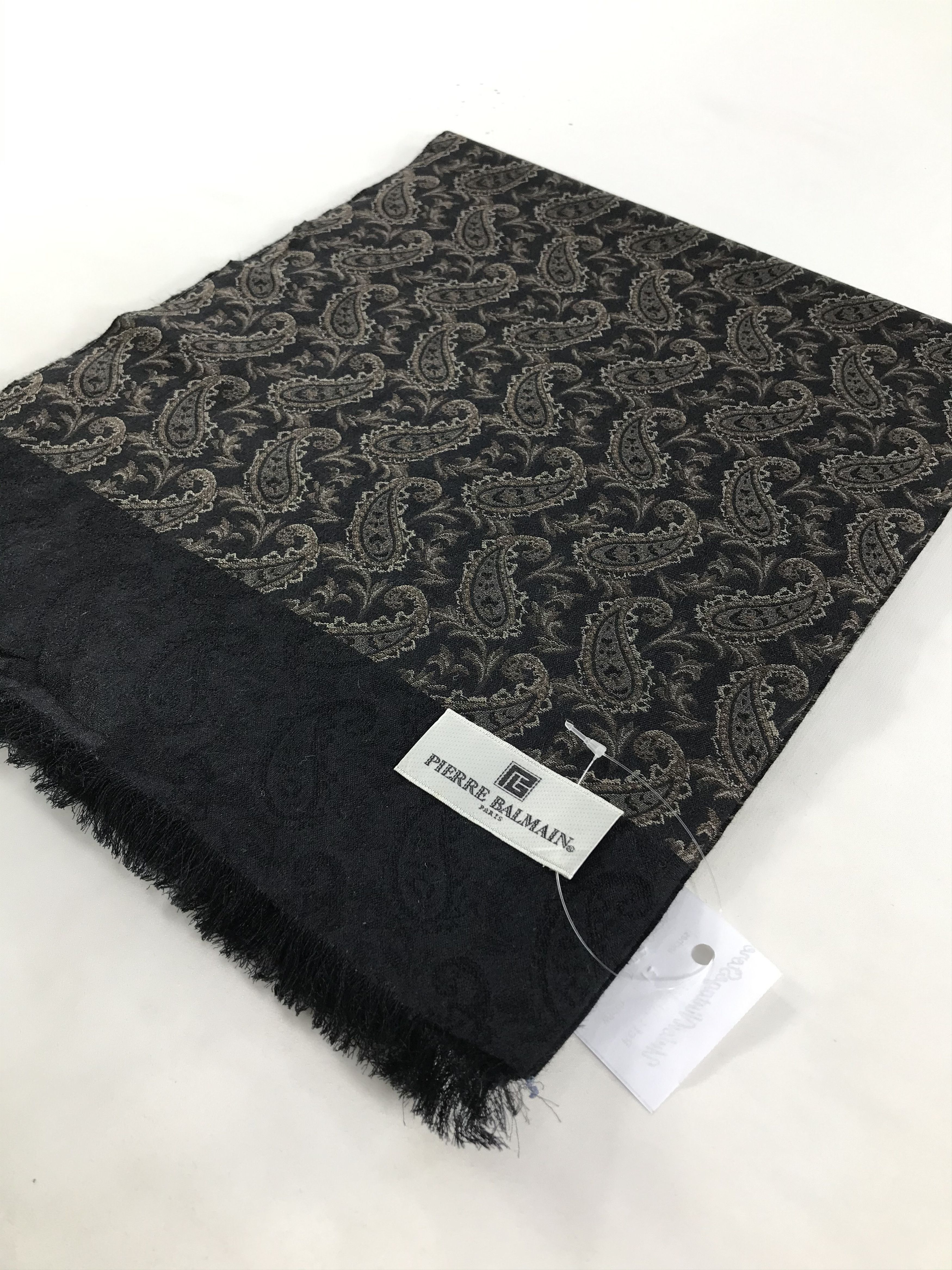 Pierre Balmain Vintage Pierre Balmain Scarf/Muffler/Neckwear MF1065 Size ONE SIZE - 3 Thumbnail