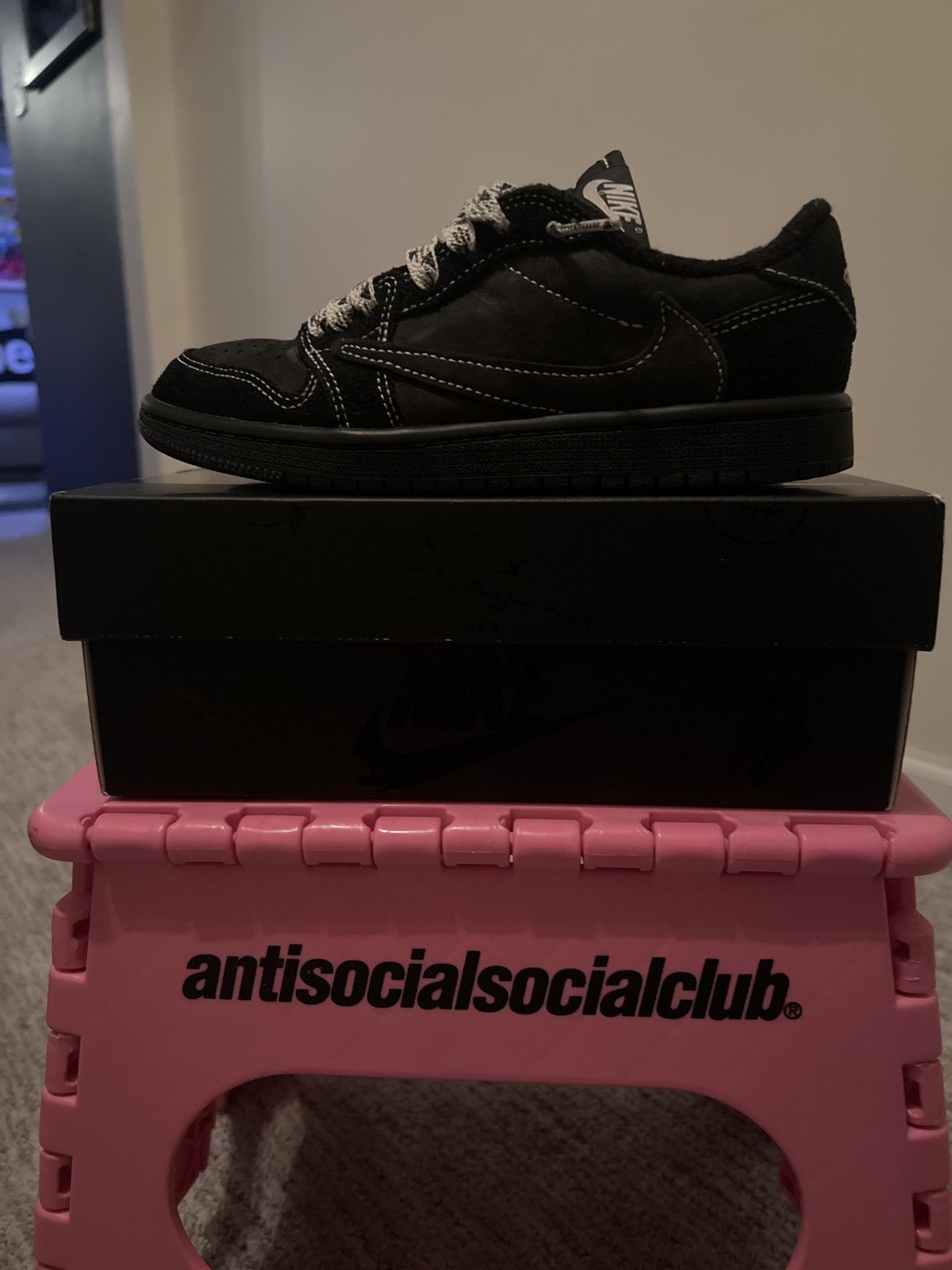 Nike × Travis Scott Jordan 1 low Travis Scott phantom 1.5y Size US 5 / EU 37 - 1 Thumbnail