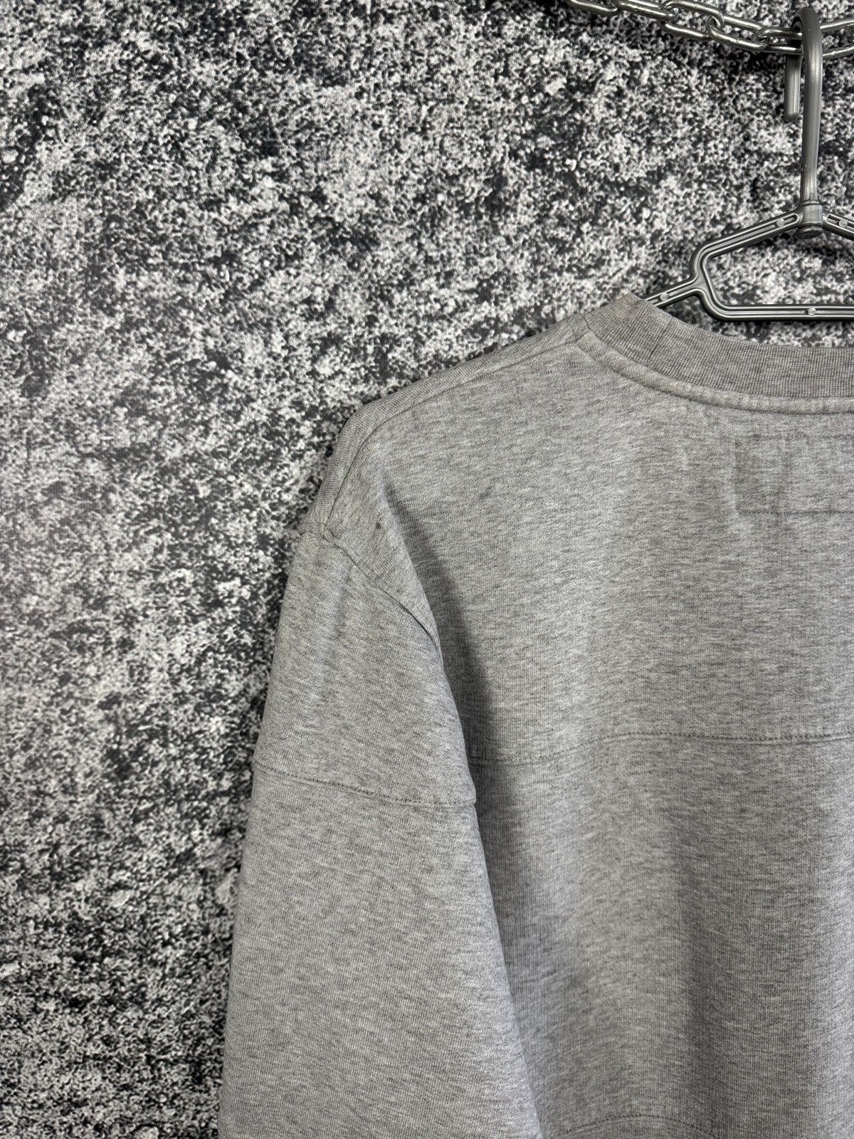 Nike Vintage Nike Air Embroidered Logo Sweatshirt Retro Size M Size US M / EU 48-50 / 2 - 15 Thumbnail
