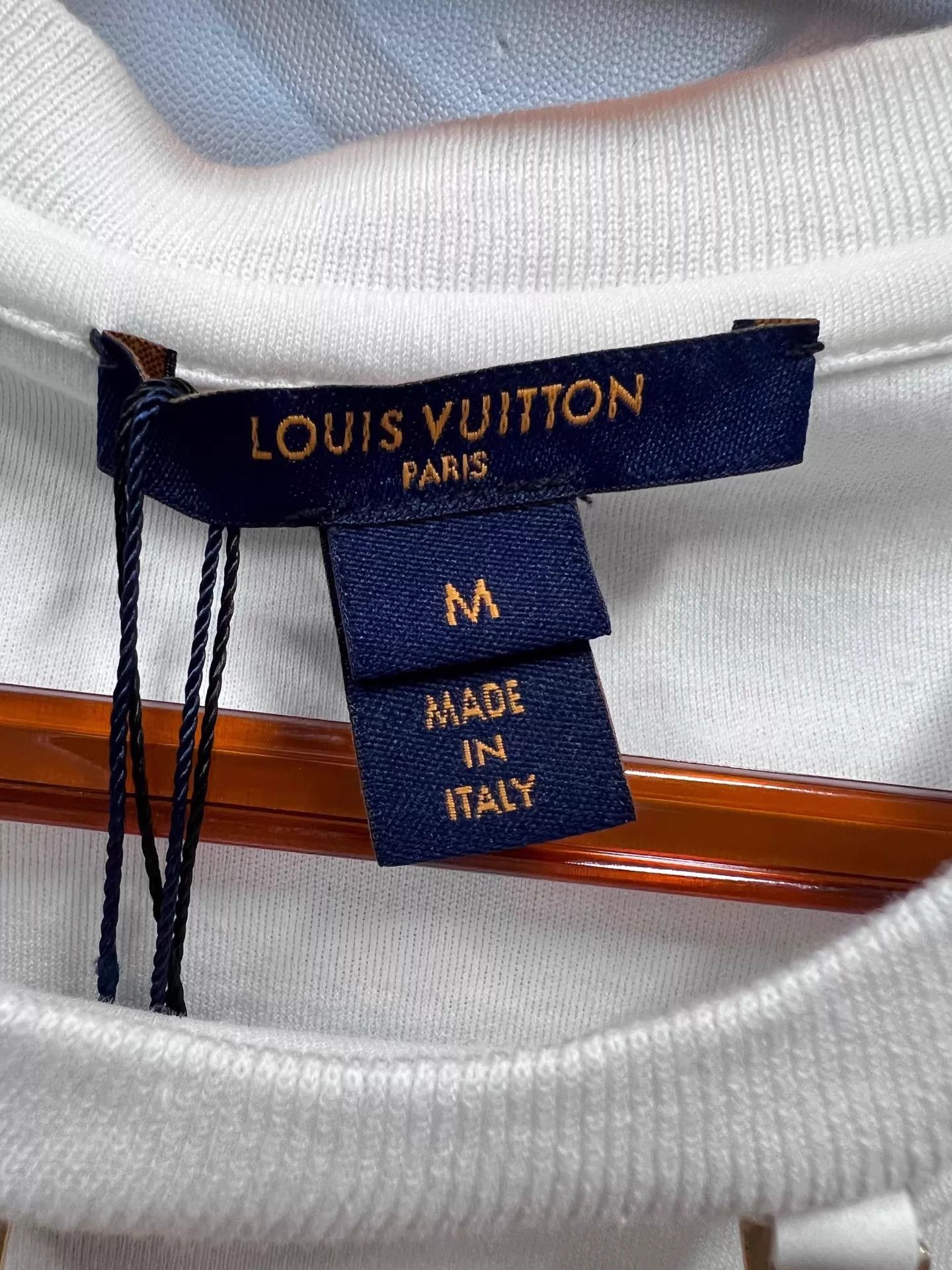 Louis Vuitton LV white logo embroidery chain short sleeve M Size M / US 6-8 / IT 42-44 - 4 Thumbnail