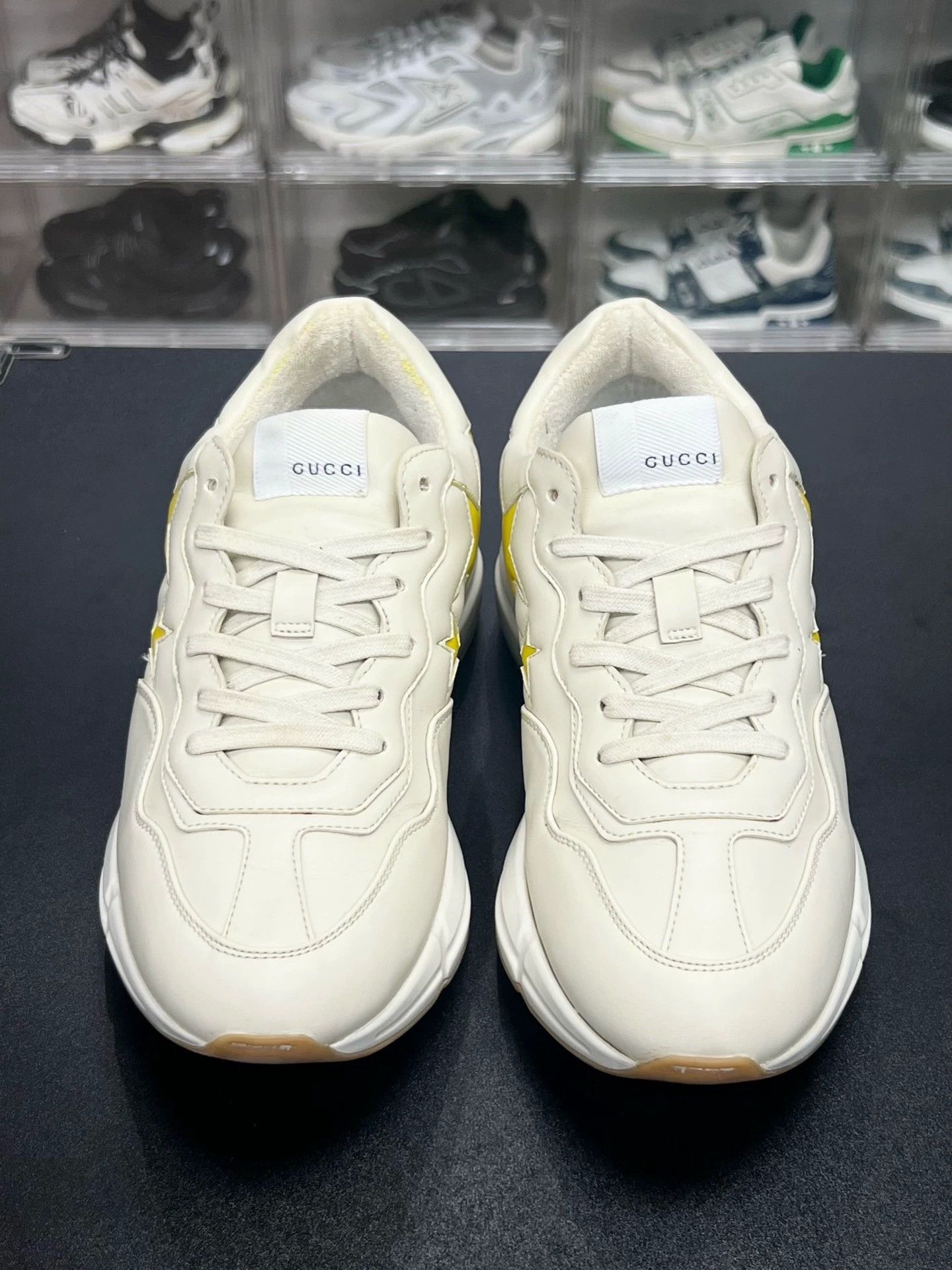 Gucci gucci rhyton star print sneakers size 39 Size US 6 / EU 39 - 2 Thumbnail