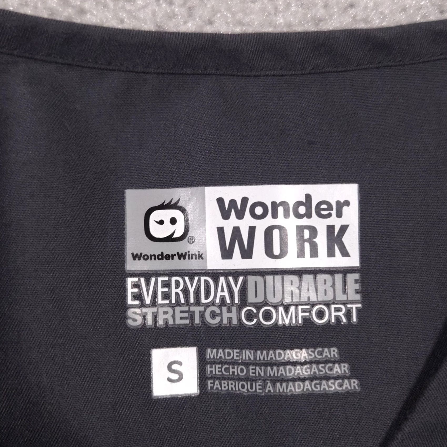 Vintage WonderWink WonderWORK Scrub Top Womens Small Black V Neck Stretch Pockets Size S / US 4 / IT 40 - 5 Thumbnail