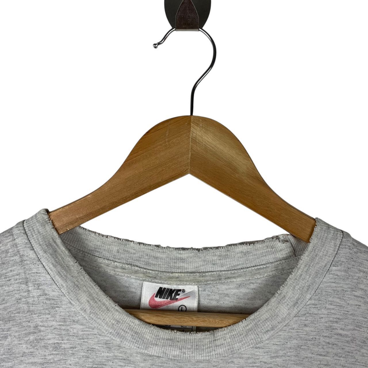 Nike Vintage distressed NIKE tennis melbourne spellout printedtee Size US L / EU 52-54 / 3 - 5 Thumbnail