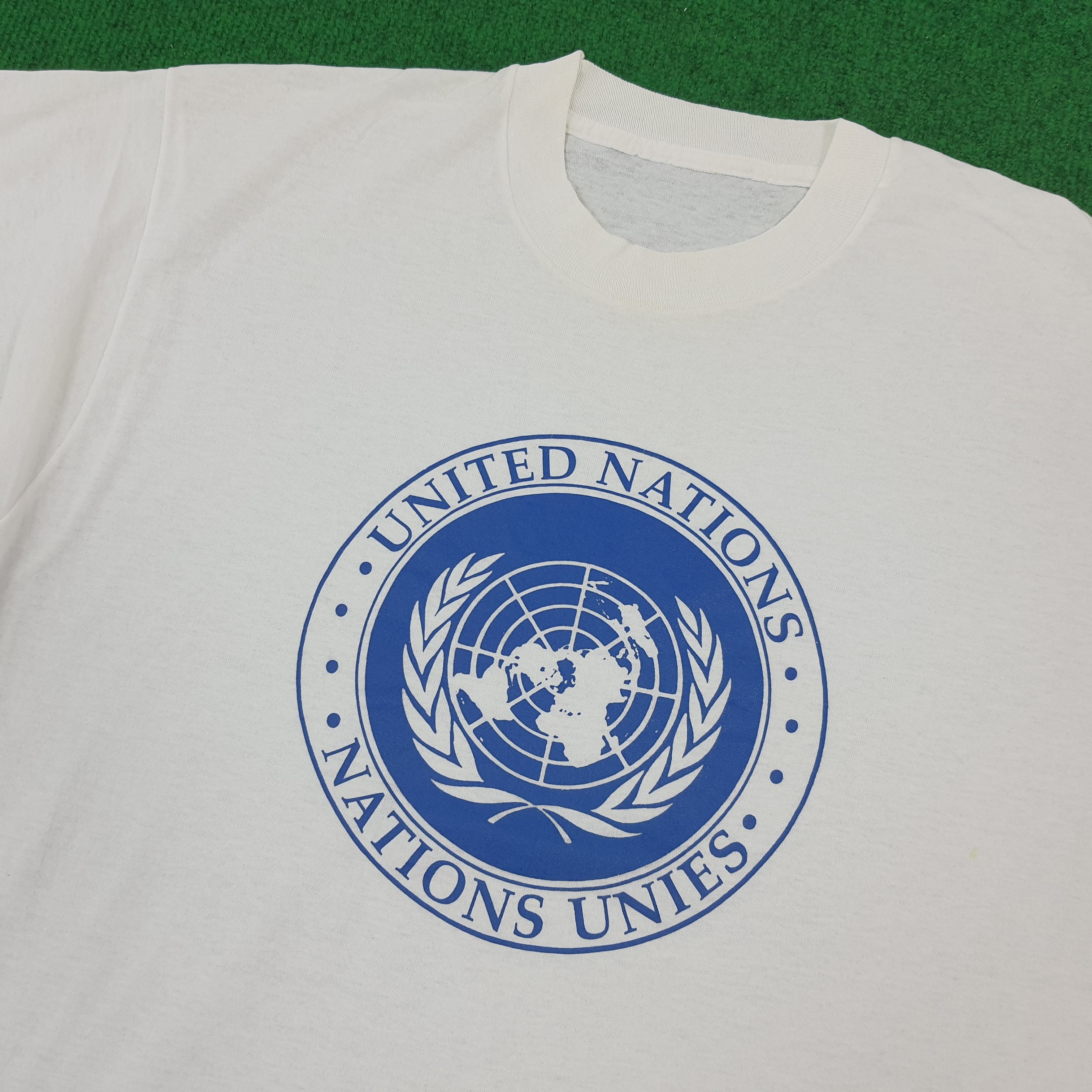 Vintage Vintage United Nations United Unies Tshirt Size US M / EU 48-50 / 2 - 2 Thumbnail