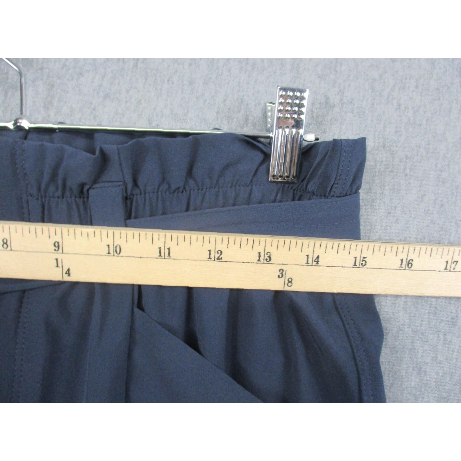 Athleta Athleta Pants Womens 4 Blue Paperbag Waist Belted Tapered Ankle Pockets Size 27" / US 4 / IT 40 - 2 Thumbnail