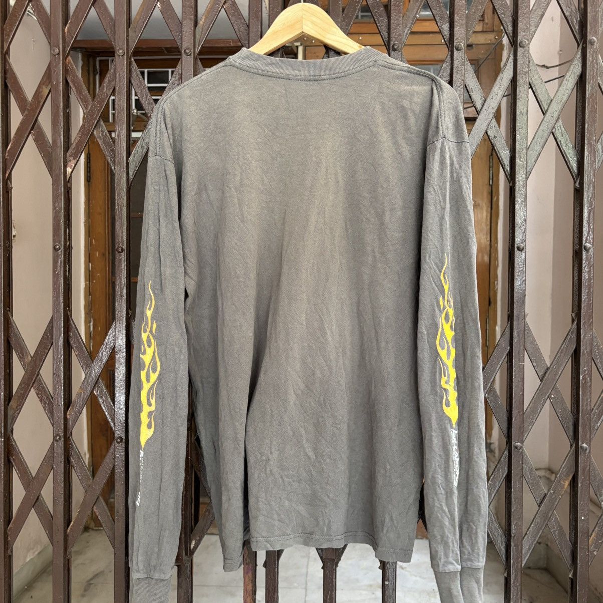 Billabong Vintage Billabong Flame Long sleeve surf shirt Size US M / EU 48-50 / 2 - 5 Thumbnail