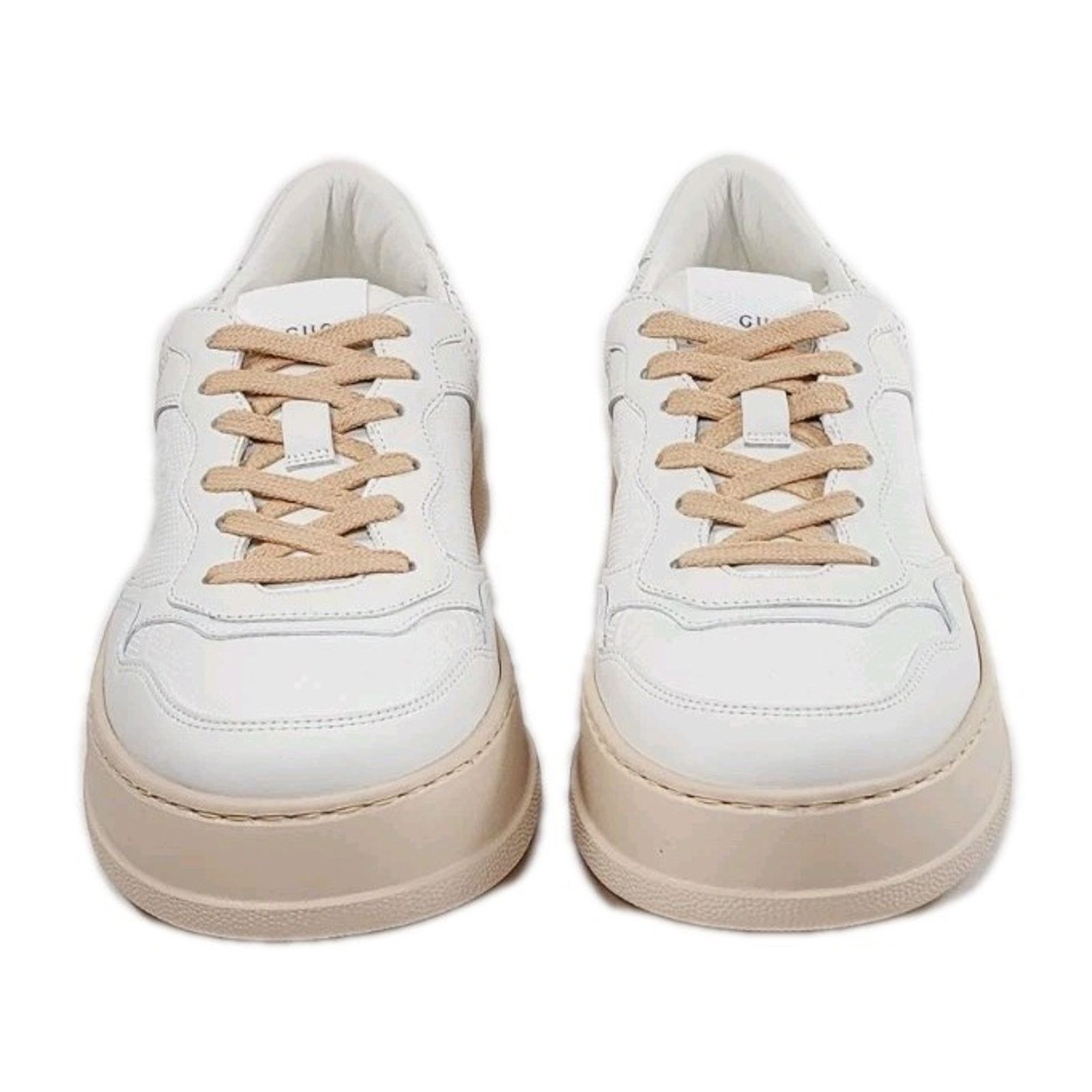 Gucci Gucci GG Embossed Sneakers 40 IT. US 10 . Size US 10 / IT 40 - 4 Thumbnail