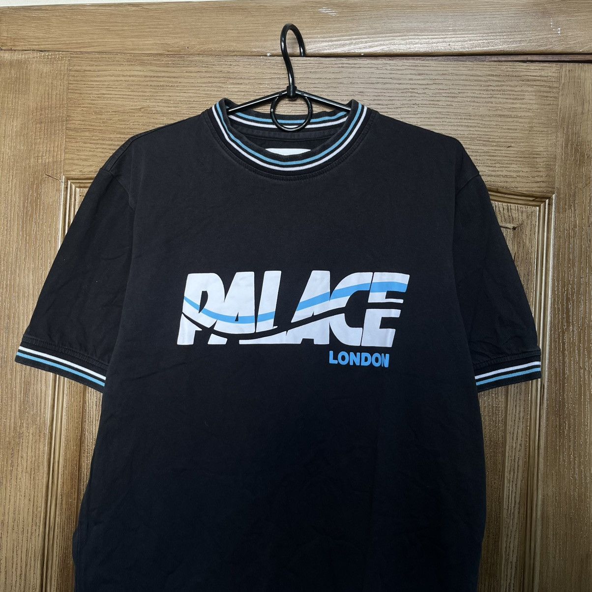 Palace Palace London T-Shirt Black Big logo Size US M / EU 48-50 / 2 - 3 Thumbnail