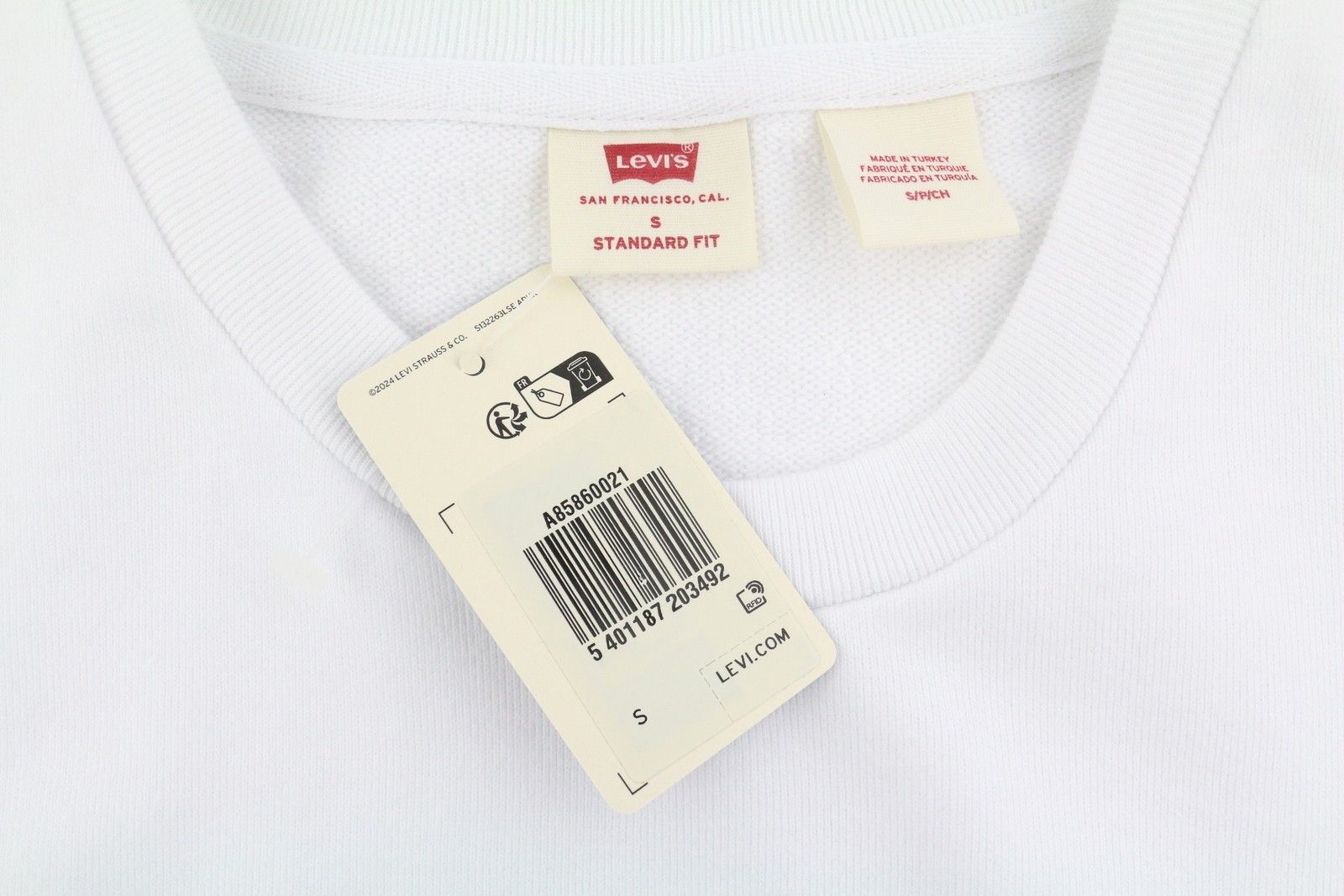 Levi's STANDARD FIT S White Crew Neck Logo Cotton Pullover 87105 Size US S / EU 44-46 / 1 - 9 Thumbnail