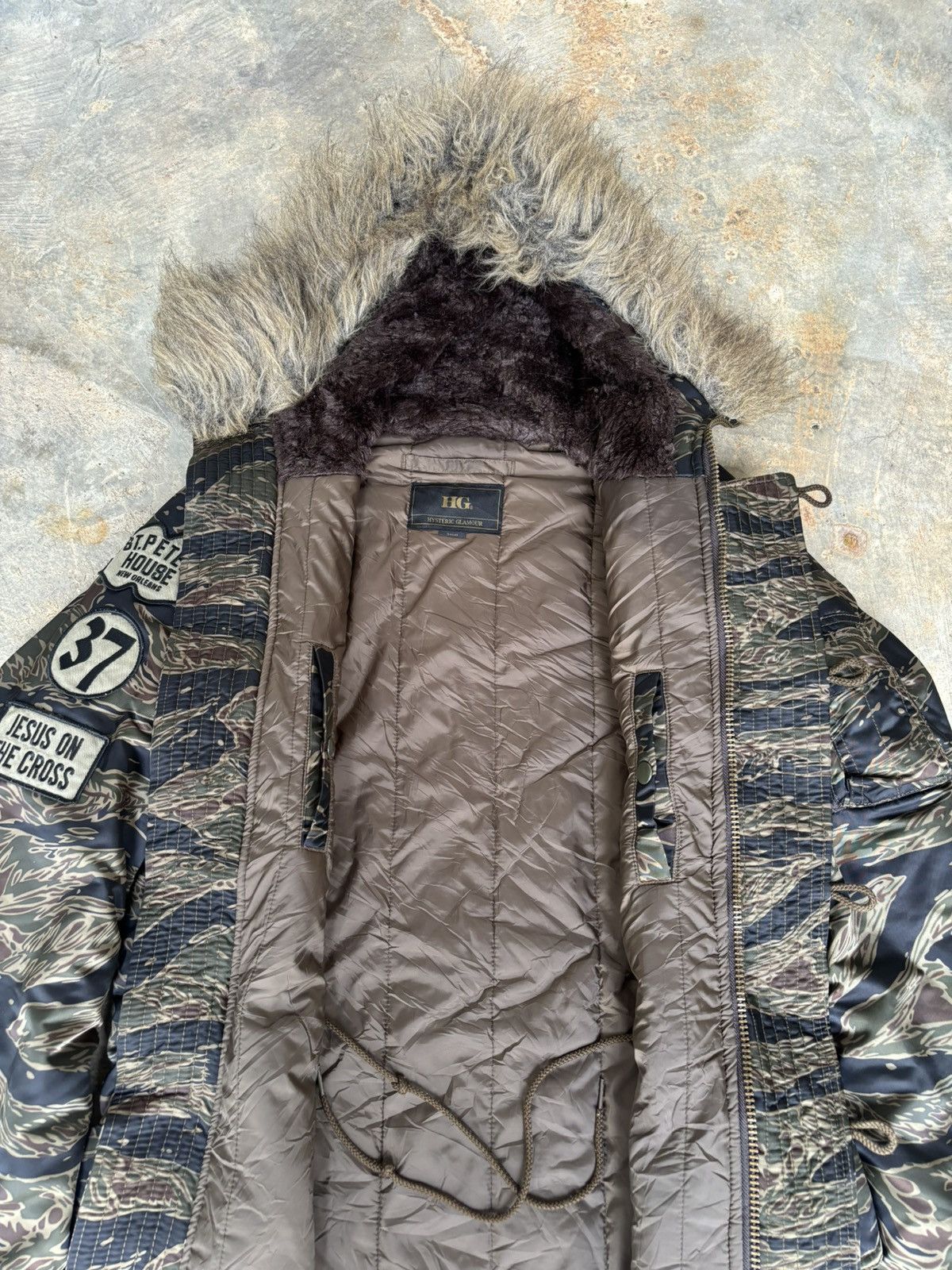 Hysteric Glamour Hysteric Glamour Tiger stripe Ifsix Lgb Style Fur Jacket Size US S / EU 44-46 / 1 - 6 Thumbnail