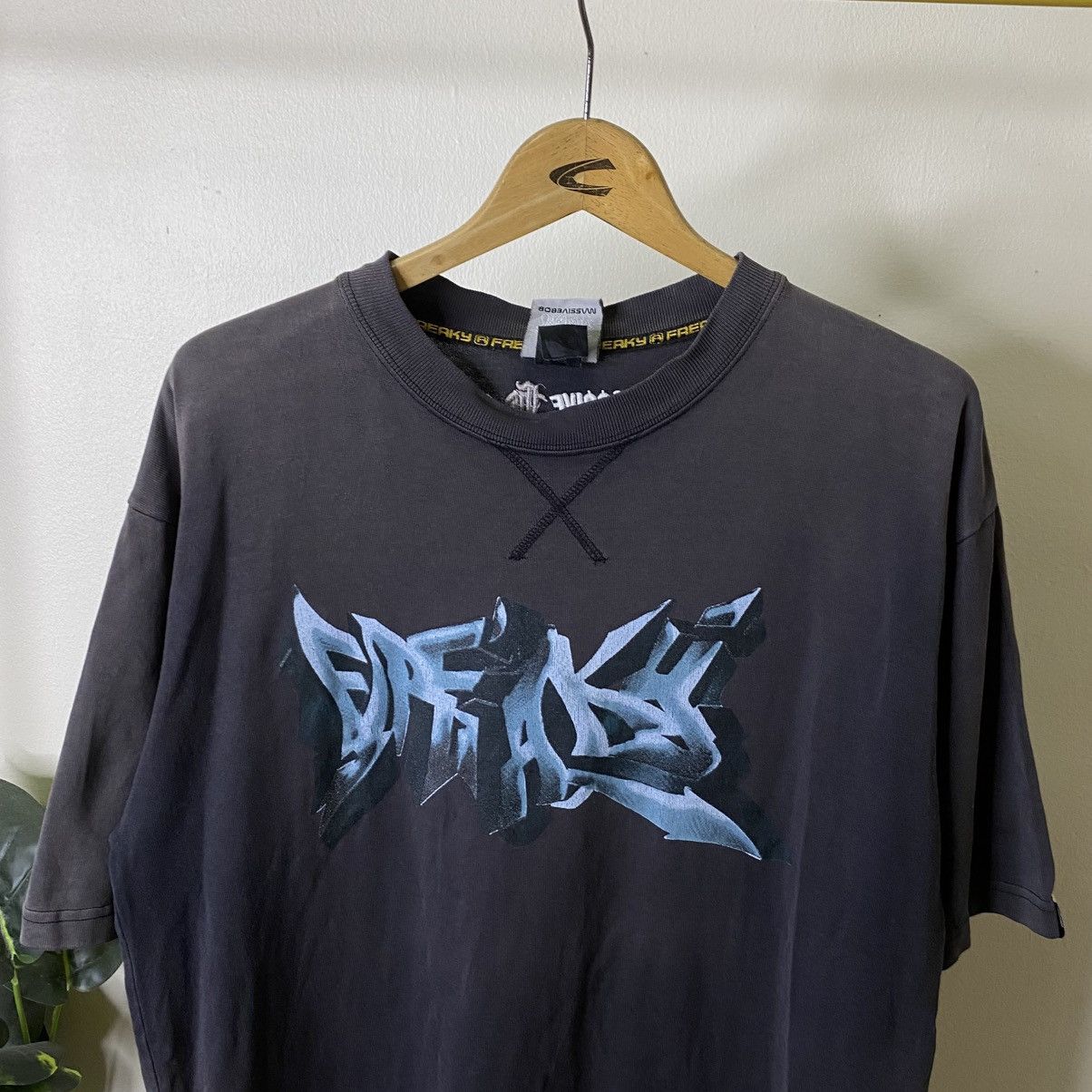 Vintage Y2K Freaky Jnco Southpole Ecko Sunfaded T Shirt Size US L / EU 52-54 / 3 - 3 Thumbnail