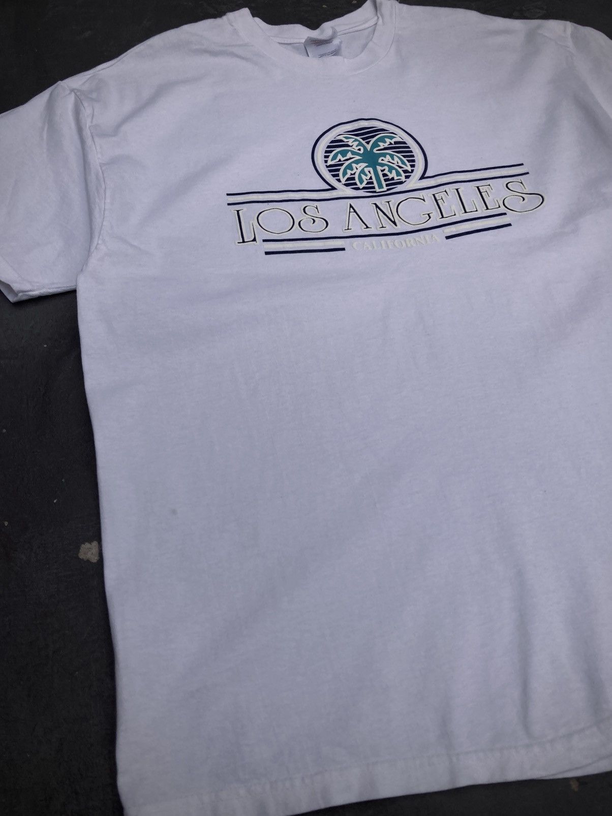 MLB × Vintage Vintage 90s Los Angeles Souvenir Tee Size US XL / EU 56 / 4 - 2 Thumbnail