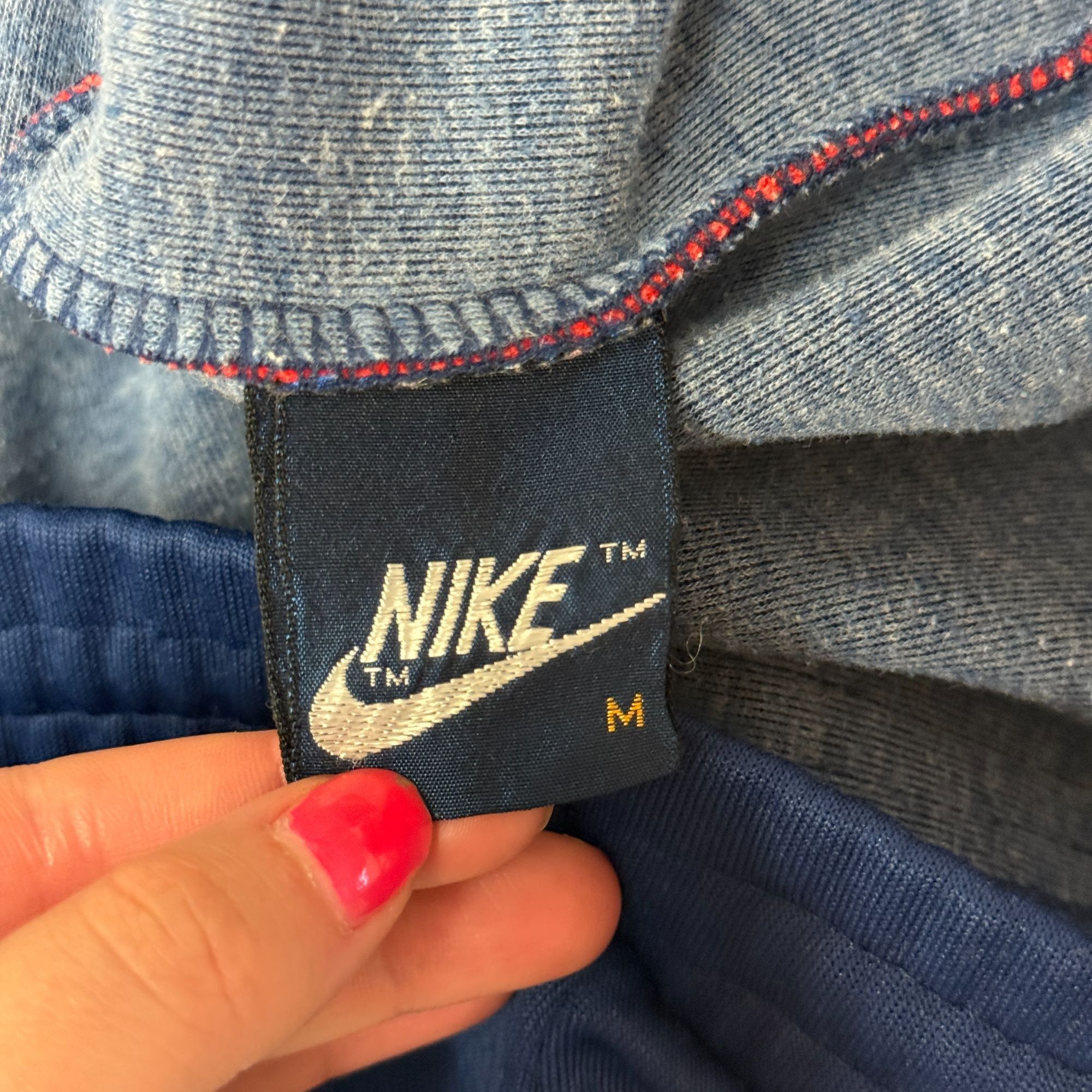 Nike 70 80's NIKE Blue Tag Joggers LOGO Red Stripe Athletic Pants Size US 38 / EU 54 - 6 Thumbnail