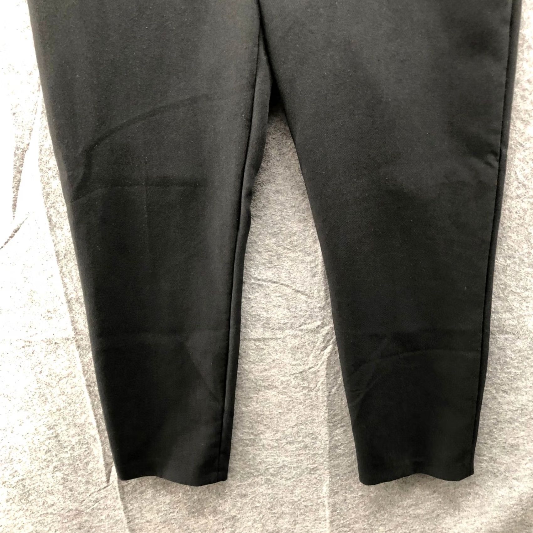 Zara Zara Tapered Slim Fit Trouser Dress Pants Womens M Black Flat Front Side Zip Fashion Pants, Office, Workwear, Preppy Rise Mid 8.5-10 in Inseam 26 in Size 32" / US 10 / IT 46 - 5 Thumbnail
