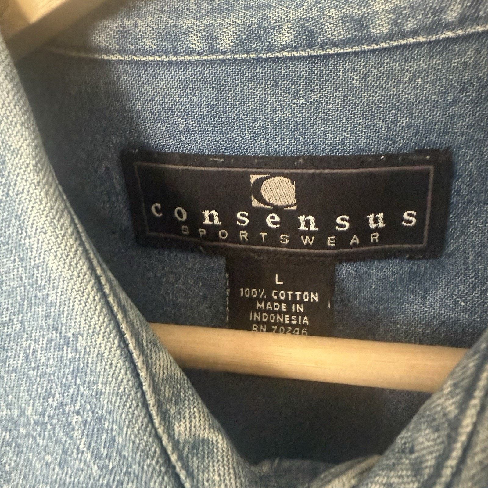 Other Consensus Denim Shirt Blue Embroidered Work Western Starched Size US L / EU 52-54 / 3 - 3 Thumbnail