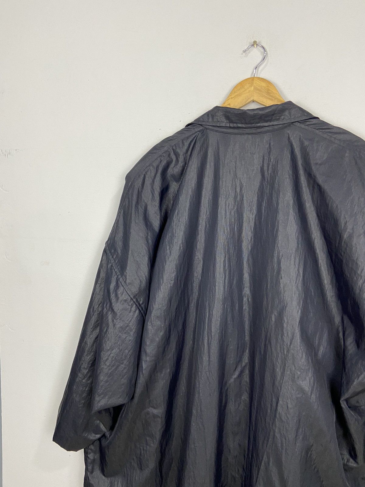Issey Miyake × Other 80s Issey miyake Nylon Trench Interior Vest Jacket Size US M / EU 48-50 / 2 - 12 Thumbnail