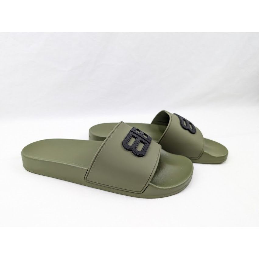 Balenciaga o1rshd1 BB Injecfion Pool Slides in Khaki Size US 9 / EU 42 - 12 Thumbnail