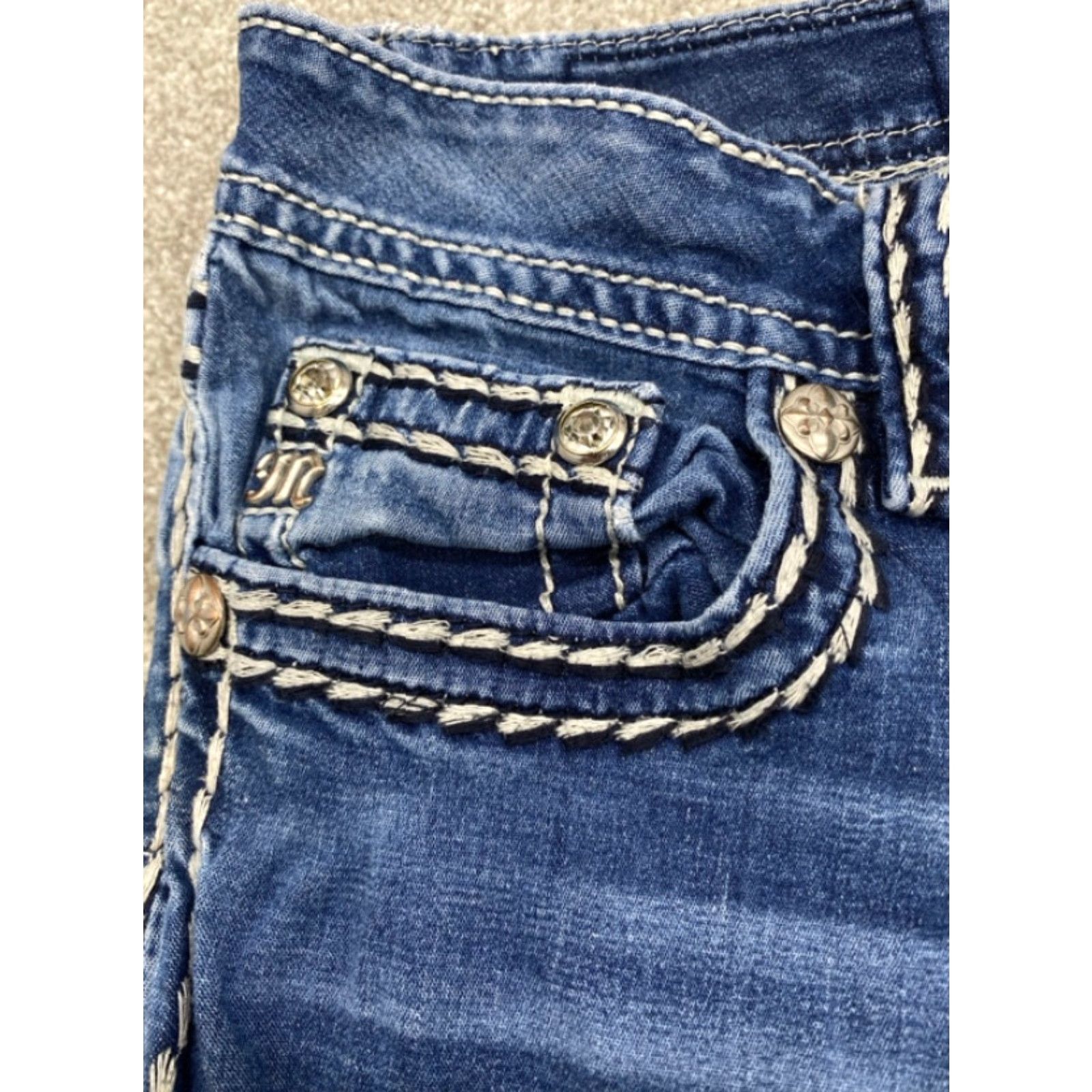 Miss Me Miss Me Jeans Womens 28 Mid-Rise Super Skinny Embellished Studded Embroidered Jeans Size 28" / US 6 / IT 42 - 6 Thumbnail