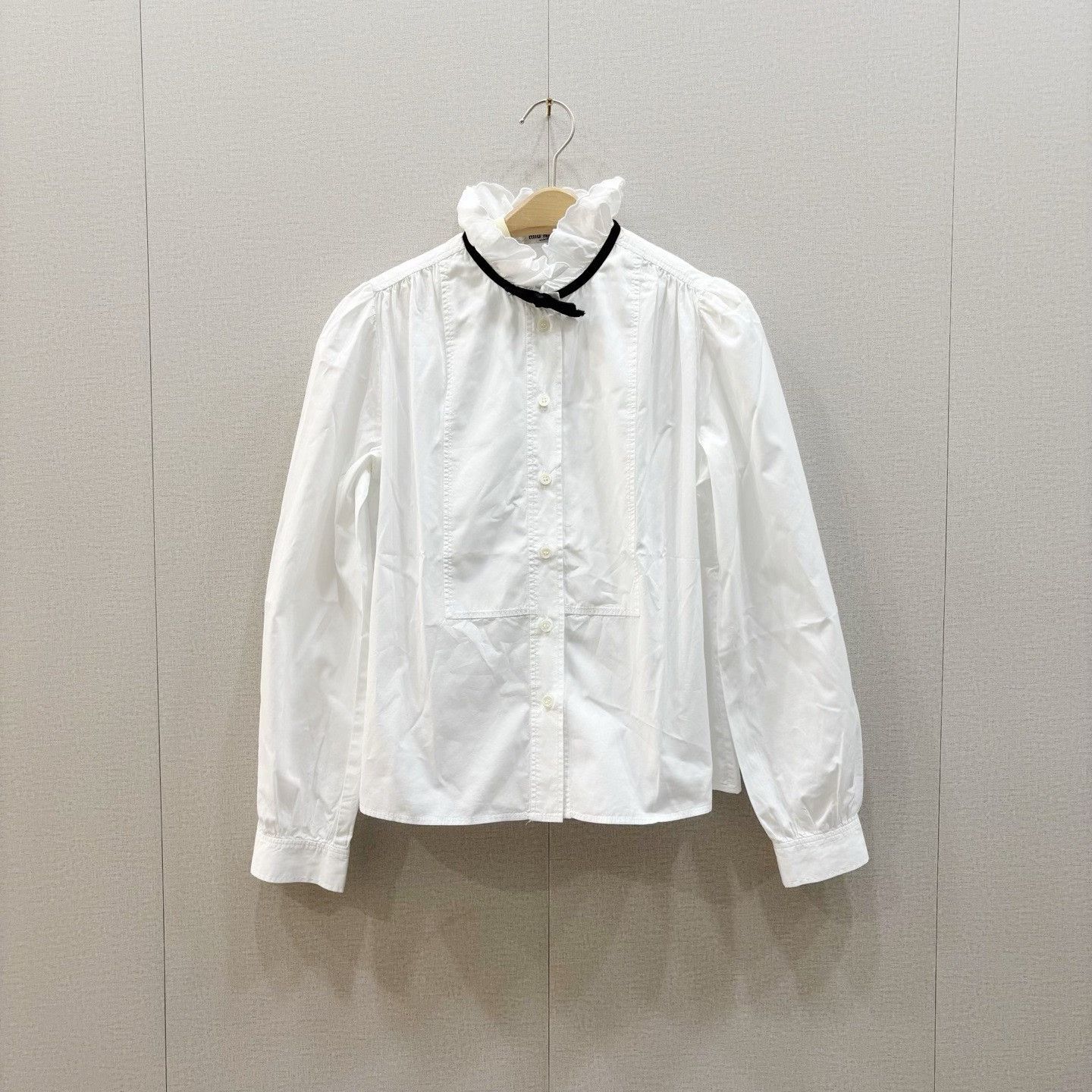 Miu Miu Miumiu White Shirt with Black Bow Size S / US 4 / IT 40 - 1 Thumbnail
