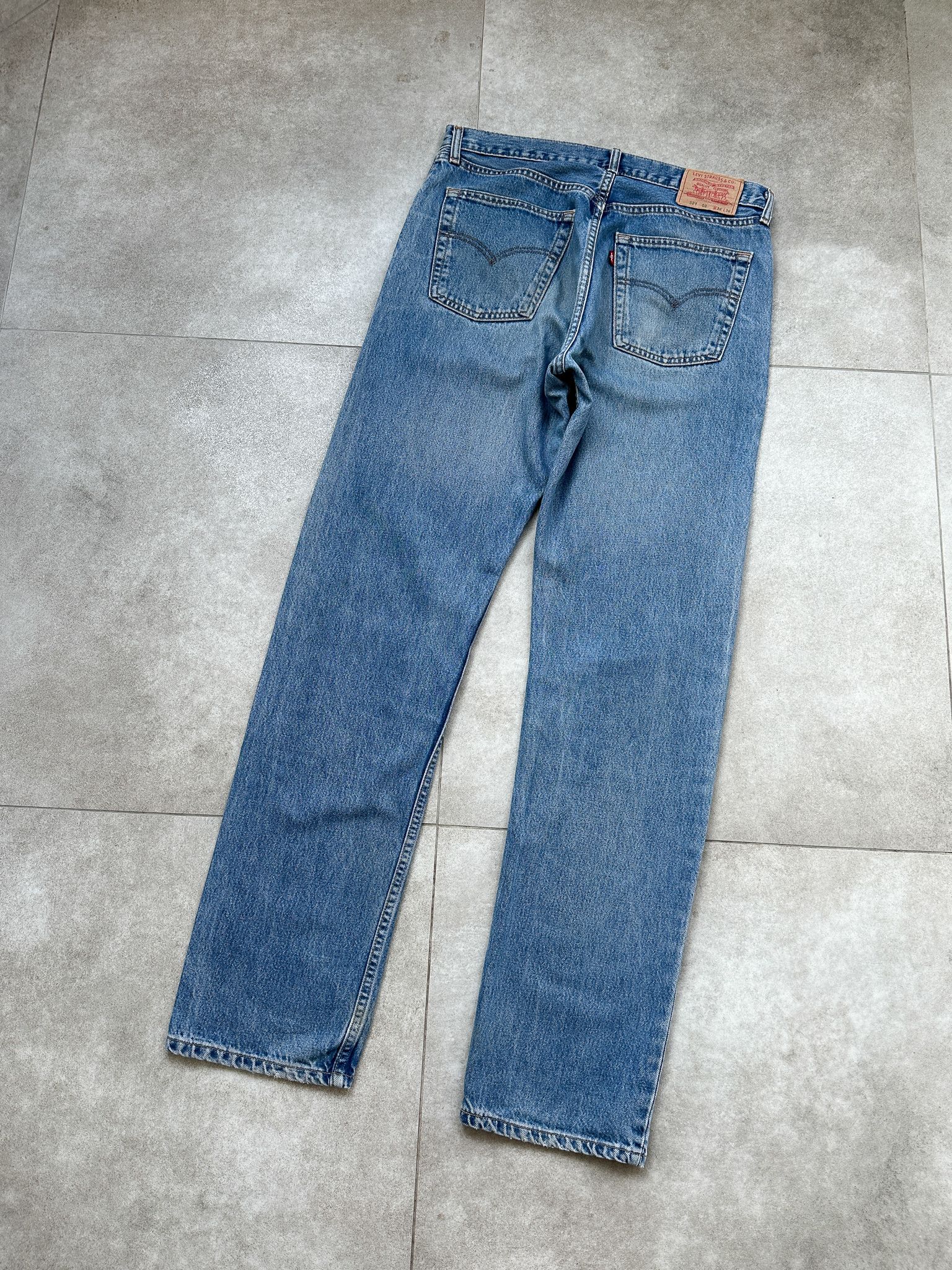 Levi's Levi's 521 Blue Denim Jeans Size US 36 / EU 52 - 2 Thumbnail