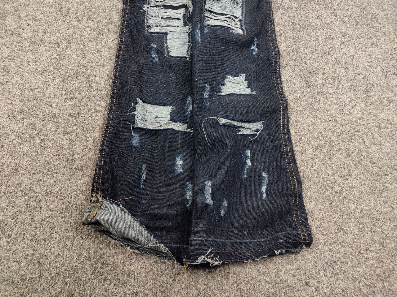 Le Grande Bleu (L.G.B.) Vintage Levis 565 Low Flared Jeans If Six Was Nine Style Size 29" - 6 Thumbnail
