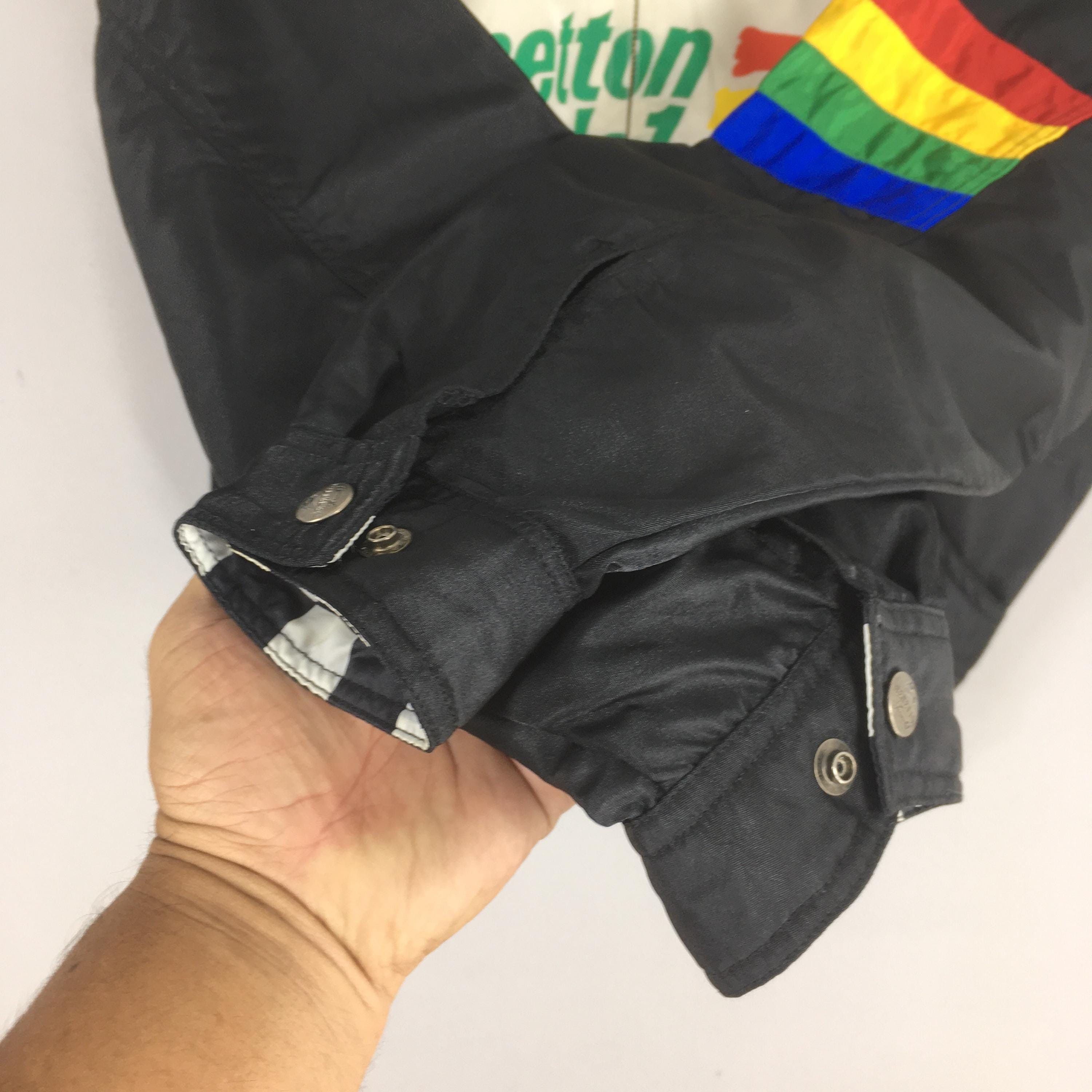Benetton Vintage Benetton Formula 1 Embroidery Black Jacket XLarge Size US XL / EU 56 / 4 - 4 Thumbnail