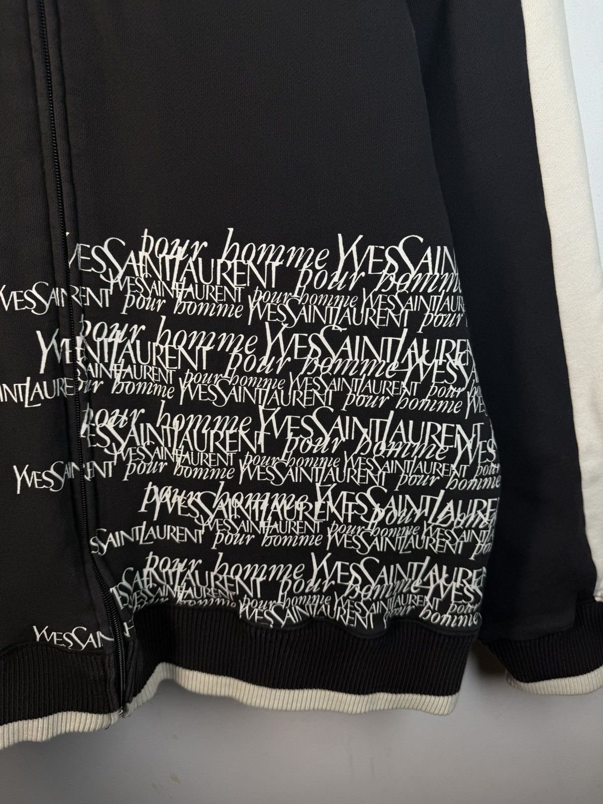 Yves Saint Laurent Black YSL Sweatshirt Zip Multilogo YSL Sweater YSL Jacket Size US XL / EU 56 / 4 - 4 Thumbnail