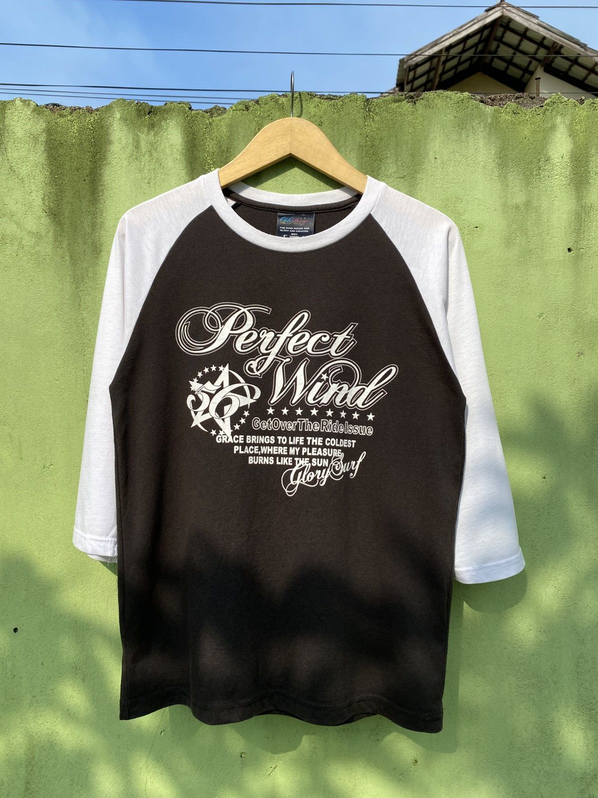 Japanese Brand Oblo Design Raglan Tshirt Vintage Style “Perfect Wind” Print Size US L / EU 52-54 / 3 - 1 Thumbnail