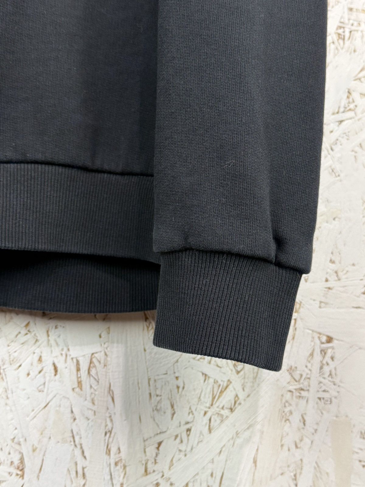 Givenchy Givenchy Inscription Logo And Roses Sweatshirt Black XL Size US XL / EU 56 / 4 - 5 Thumbnail