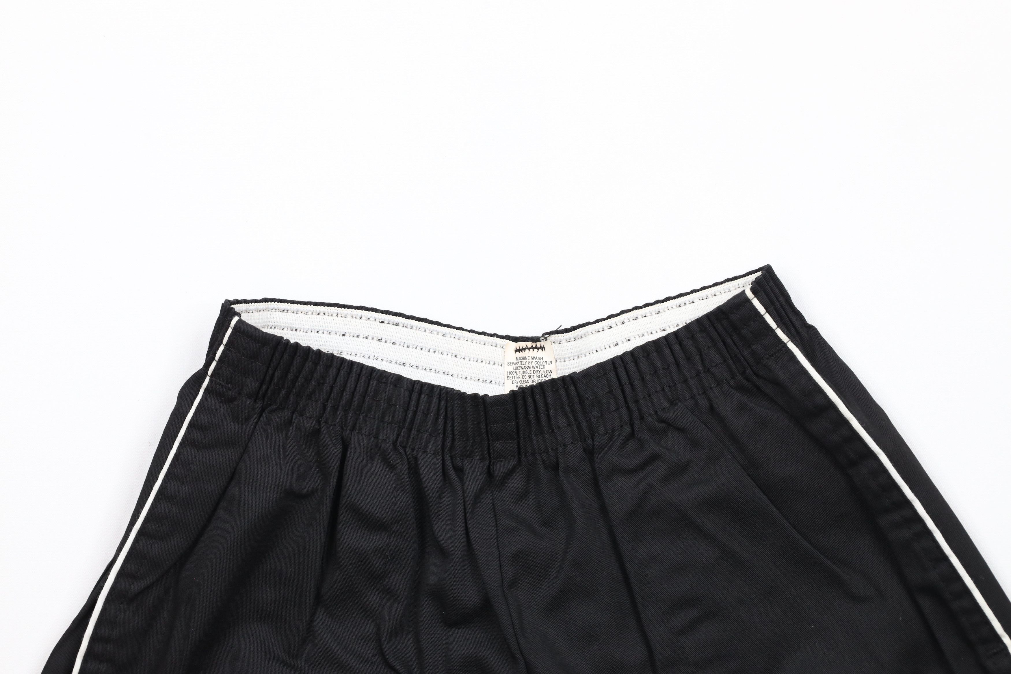 Vintage Vintage 70s Streetwear Running Short Shorts Black USA Size US 32 / EU 48 - 2 Thumbnail