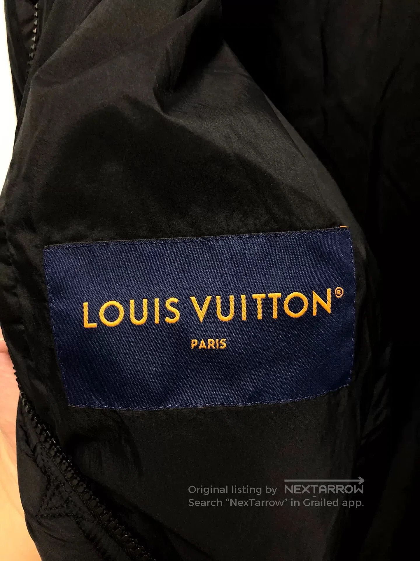 Louis Vuitton louis vuitton black printed hooded jacket. Size US L / EU 52-54 / 3 - 3 Thumbnail