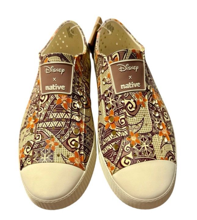 Crocs × Disney Disney x Native Jefferson Print Shoes Tiki Room – M6/W8 NWT Size US 8 / IT 38 - 1 Thumbnail