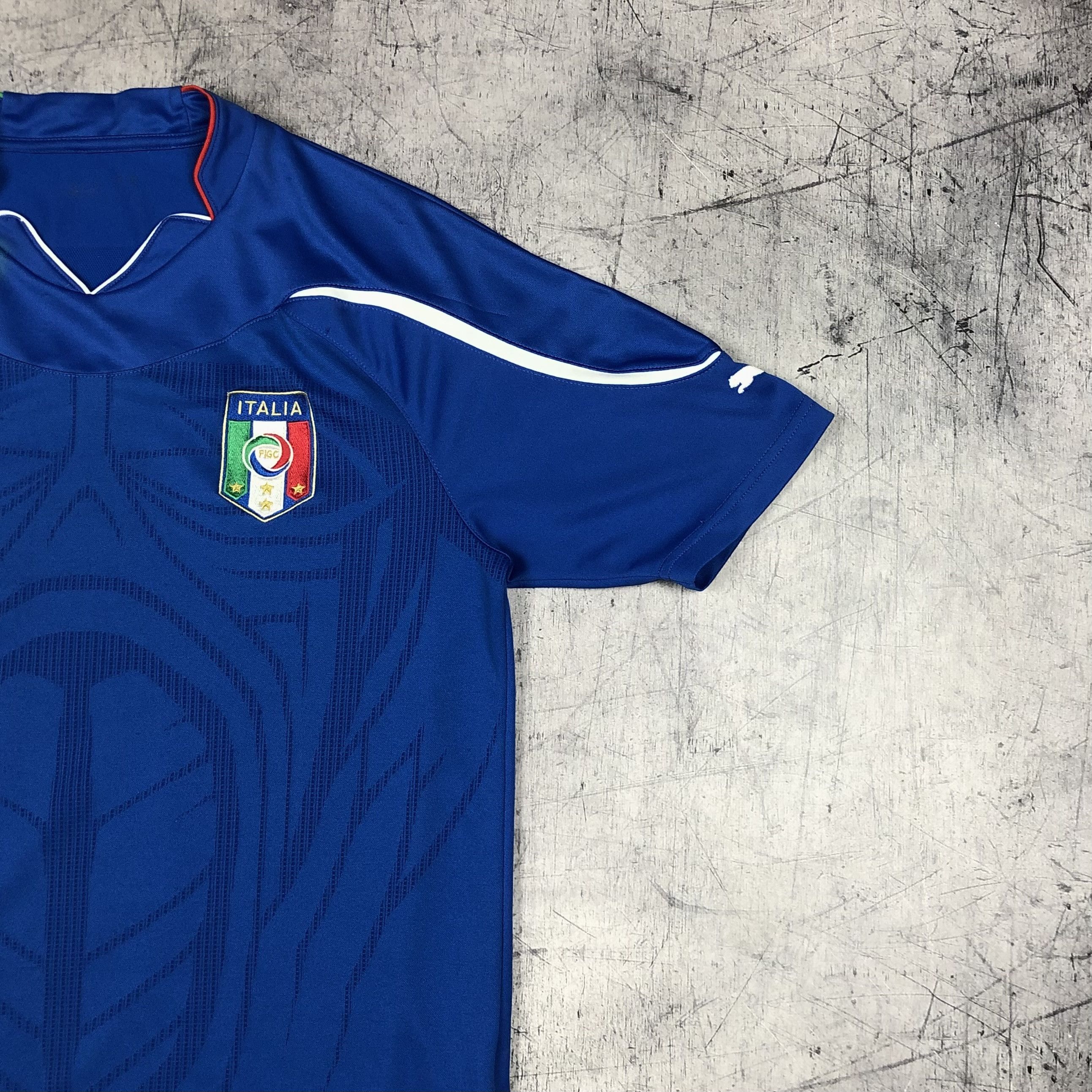 Puma Vintage Italy 2006 World Cup Puma Home Jersey Size US M / EU 48-50 / 2 - 5 Thumbnail
