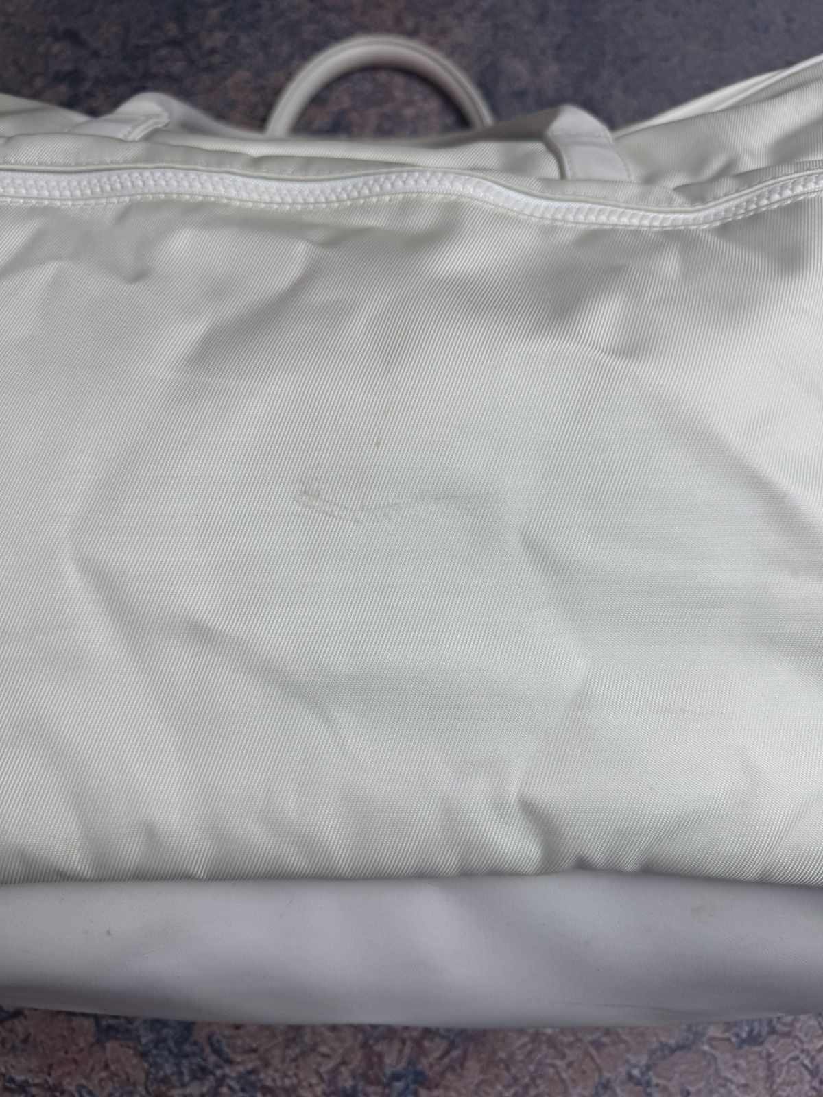 Lacoste Lacoste Duffle Bag Gym Bag Classy Weekender Holdall Luggage Size ONE SIZE - 8 Thumbnail