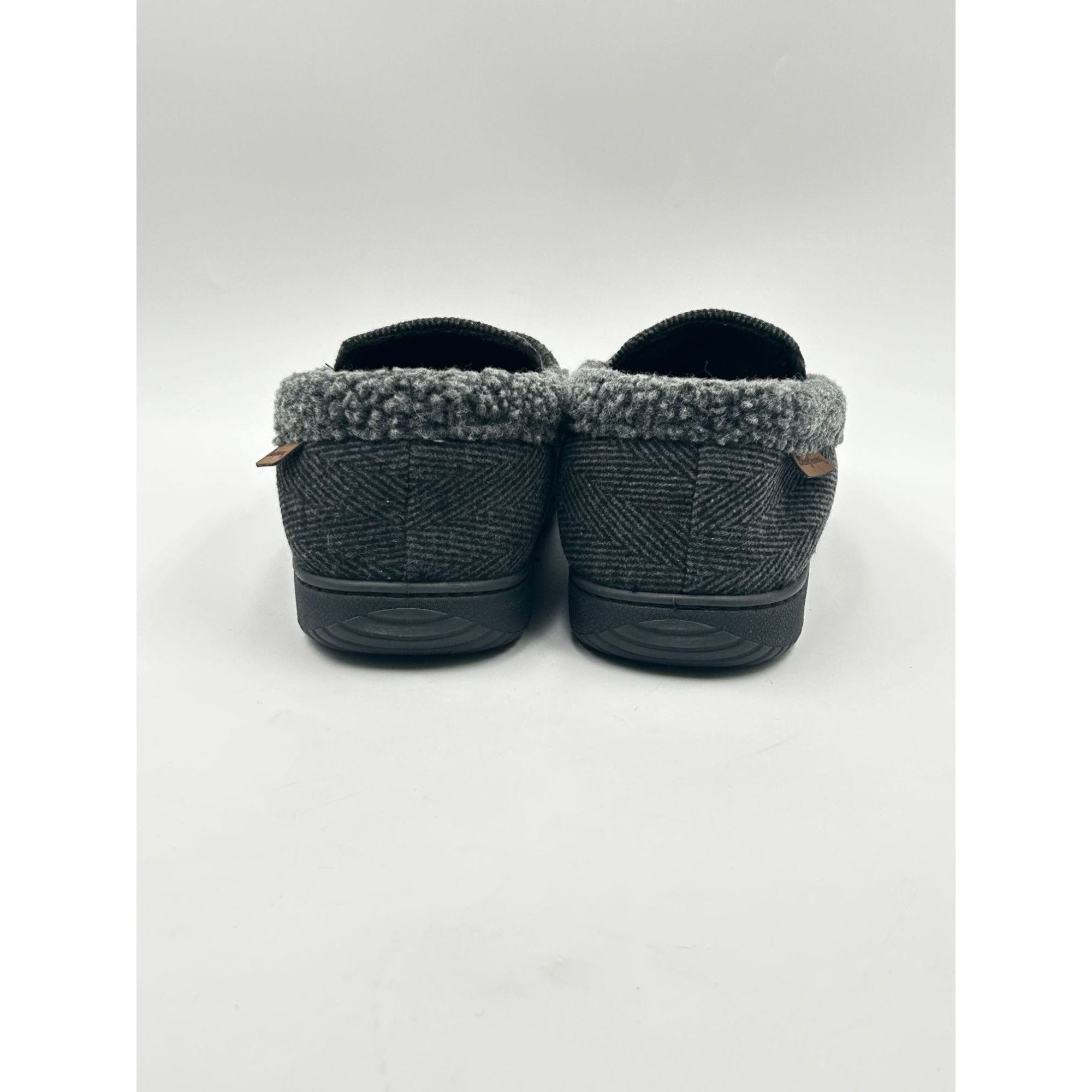 Other Dearfoams Mens Slippers S7-8 Gray Memory Foam Indoor Outdoor Size US 7 / EU 40 - 4 Thumbnail