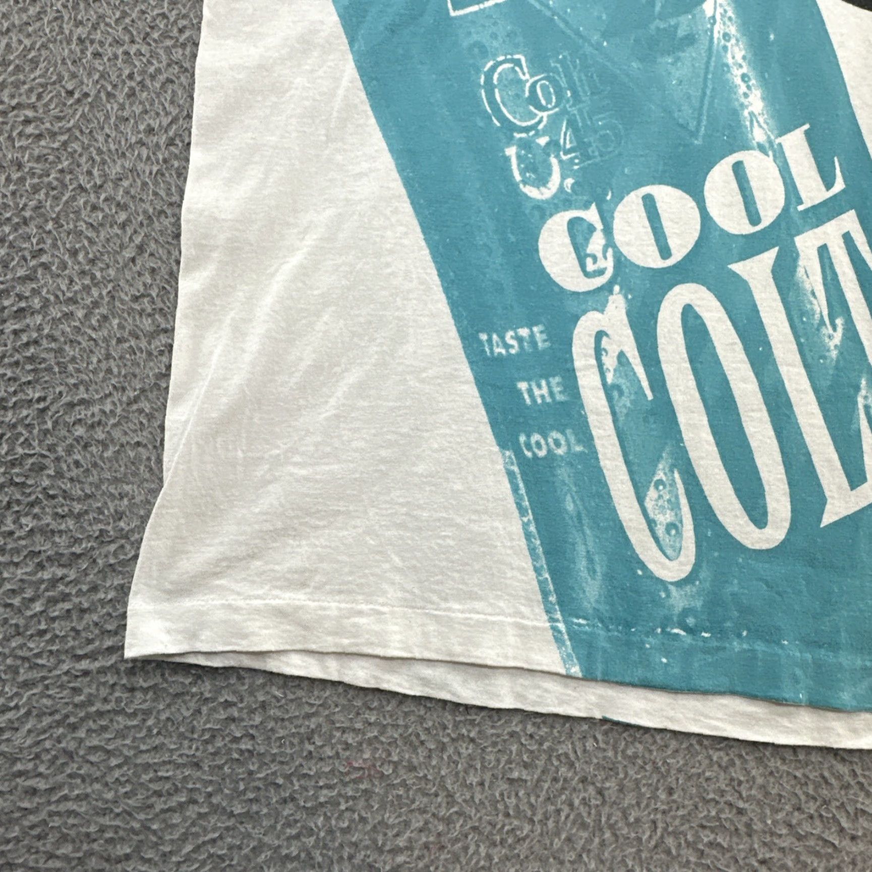 Fruit Of The Loom VINTAGE 90s Cool Colt 45 Malt Liquor AOP Single Stitch Size Large Taste The Cool T-Shirt Mens White 90s Vintage Size US L / EU 52-54 / 3 - 5 Thumbnail