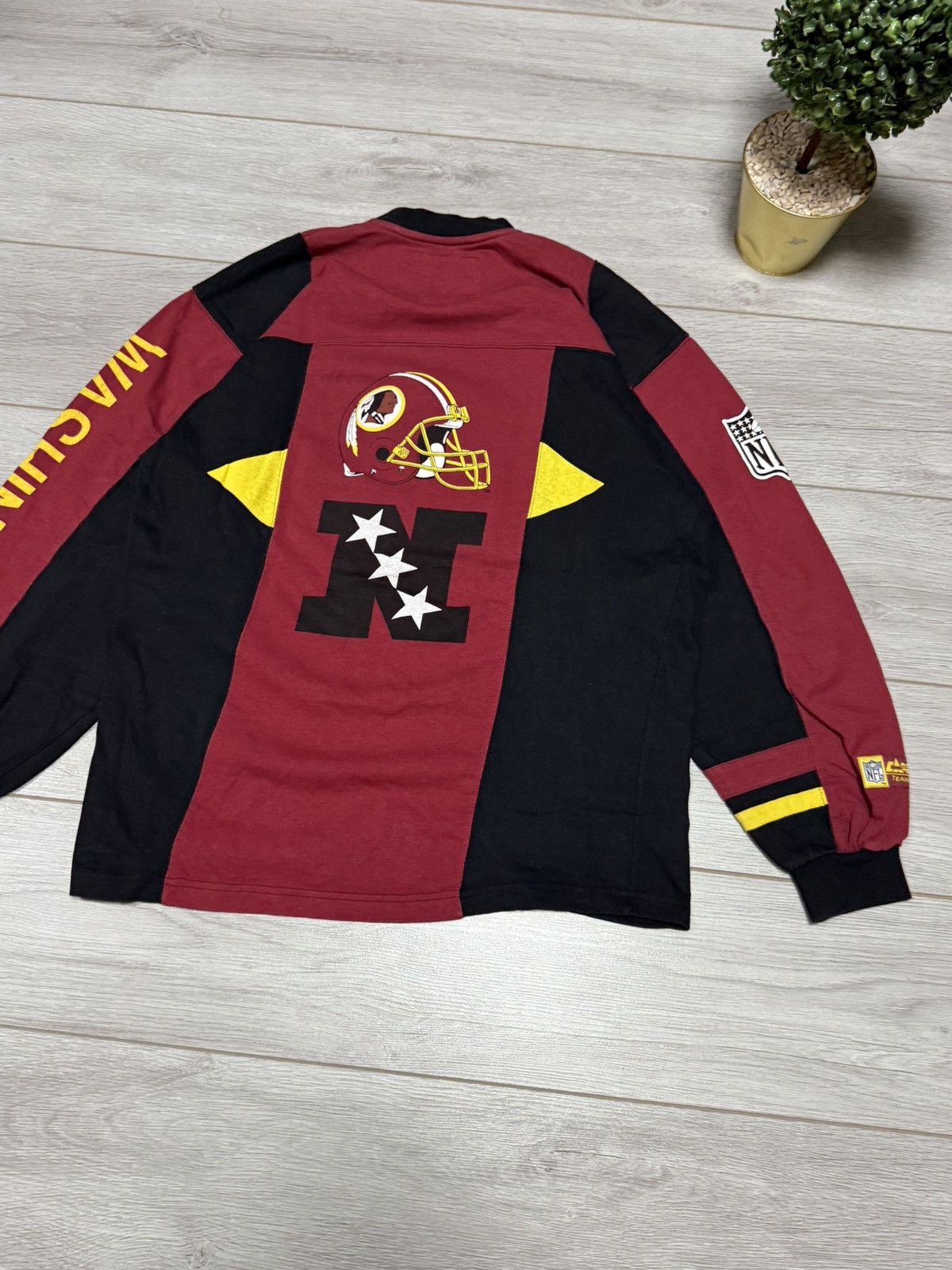 NFL NFL red skins Washington sweatshirt vintage Size US M / EU 48-50 / 2 - 10 Thumbnail