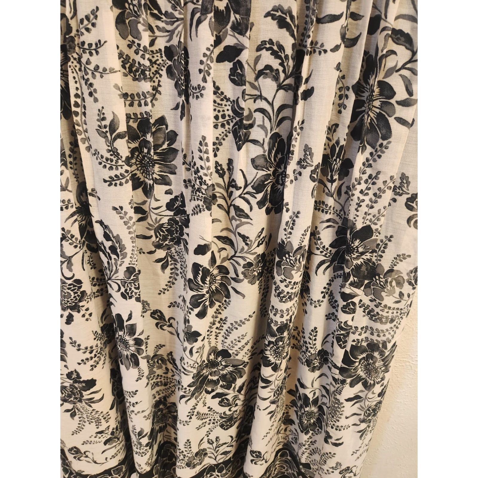 Vintage Dressbarn Dress Womens 14W Black White Floral Sleeveless Empire Waist Pockets Midi Black Womens 14W Floral Pockets Sleeveless Size XL / US 12-14 / IT 48-50 - 7 Thumbnail