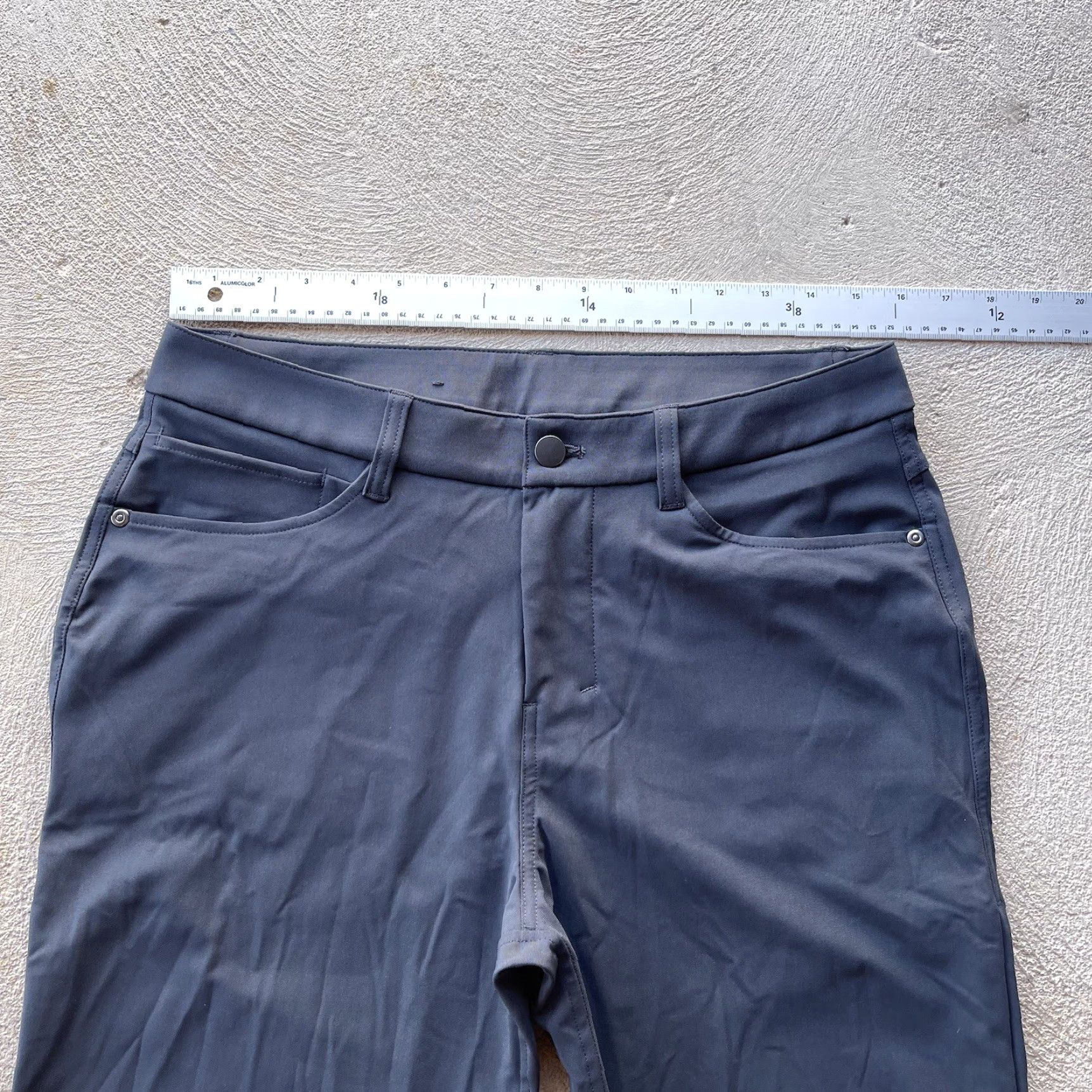 Lululemon Lululemon Pants Mens 30x30 Gray ABC Straight Stretch Outdoor Basic Golf Chino Size US 30 / EU 46 - 7 Thumbnail