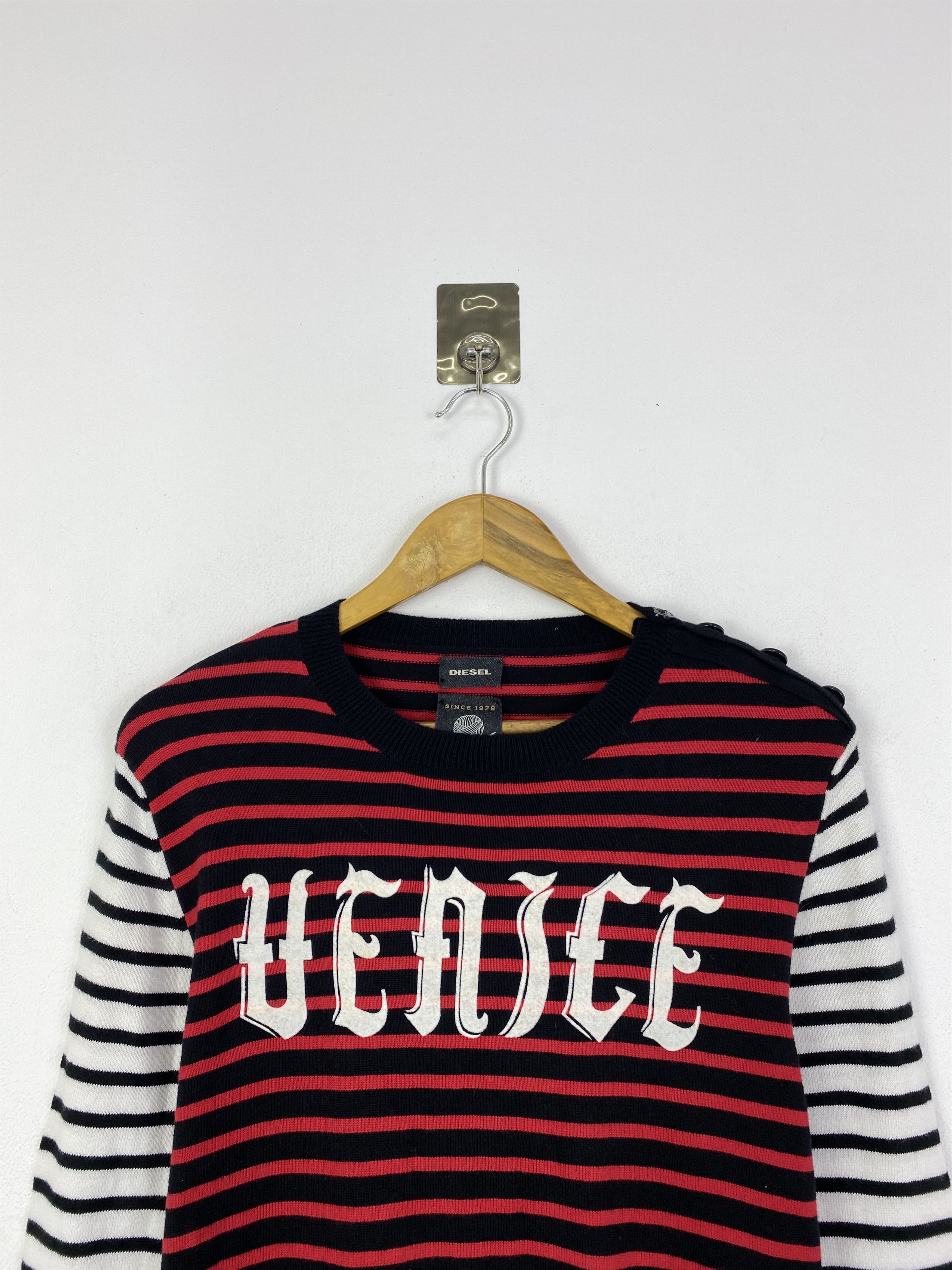 Diesel Vintage Diesel Stripes Wording Pullover Sweatshirt SH0137 Size US S / EU 44-46 / 1 - 2 Thumbnail