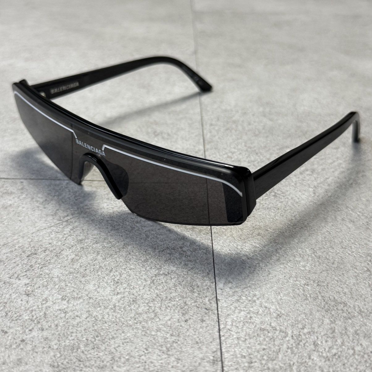 Balenciaga Balenciaga Skinny Ski Extreme Sunglasses BB0003S Size ONE SIZE - 1 Thumbnail