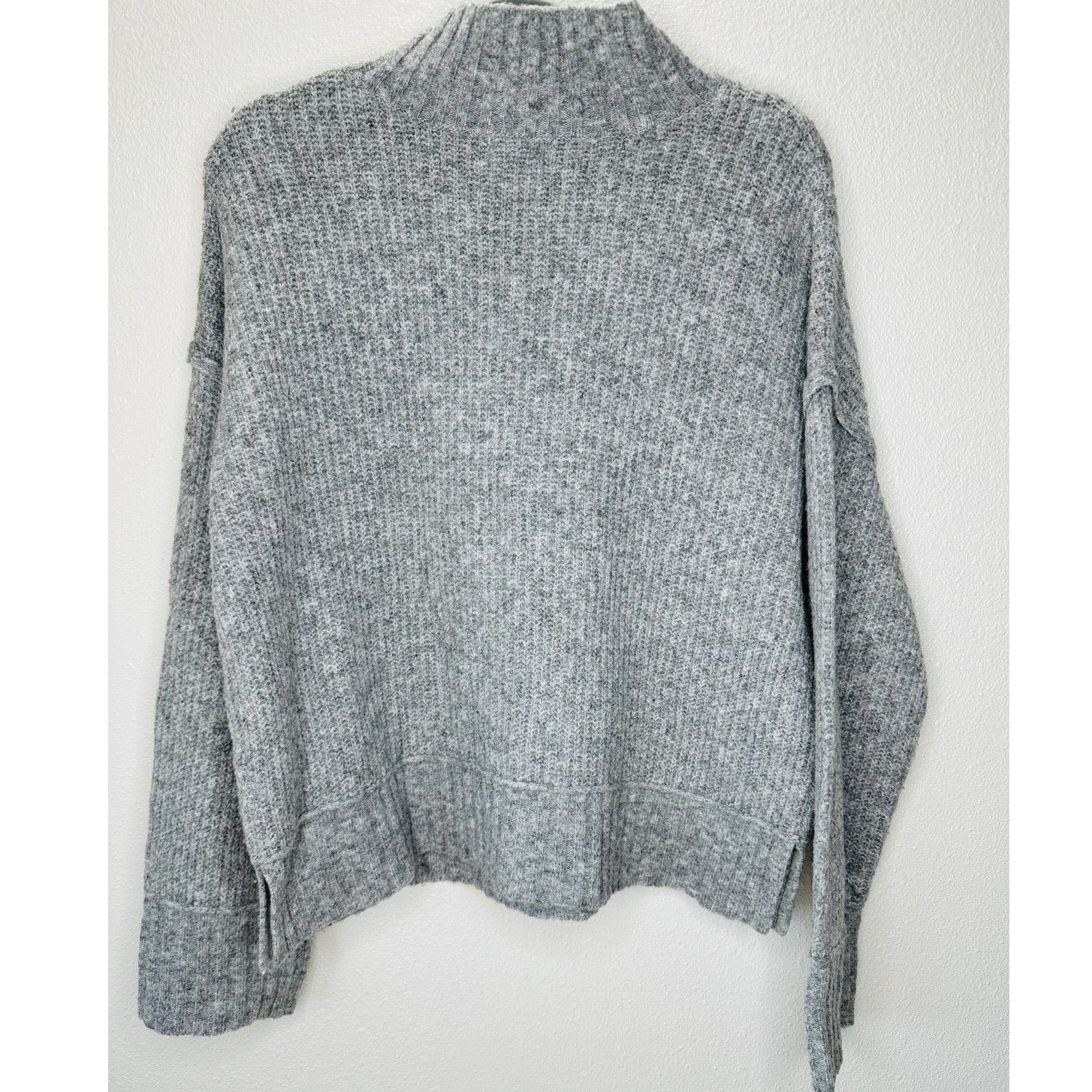 Other The Workshop Gray Keepin It Cozy Boxy Long Sleeve Sweater M Size M / US 6-8 / IT 42-44 - 7 Thumbnail